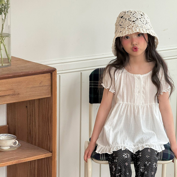 正韓夏NINIBELLO 兩色甜美花邊簡單上衣