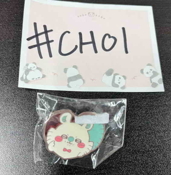CHIIKAWA  飛鼠  襟章 #CHOI