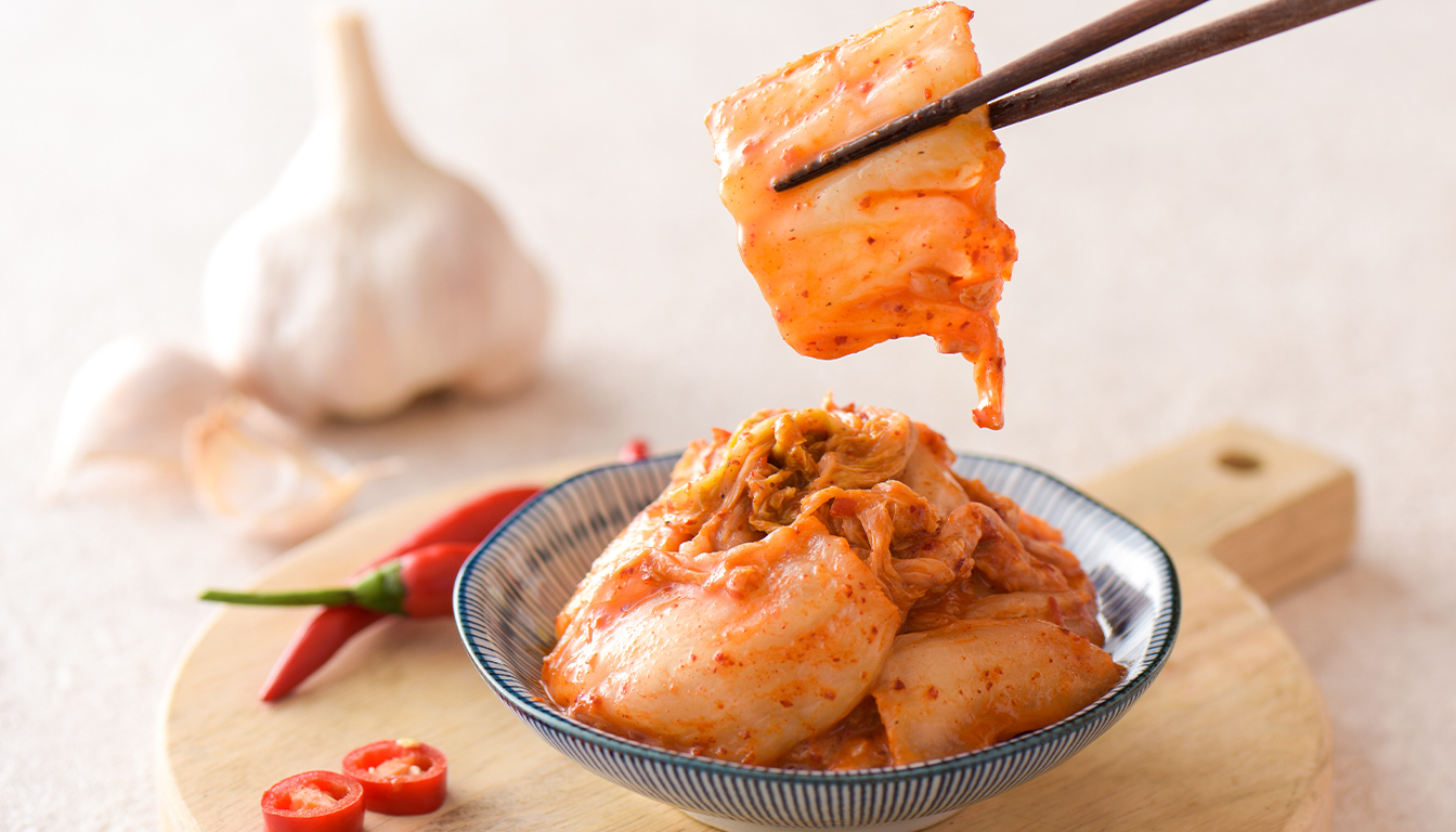 協發行泡菜韓式泡菜盤裝瓶裝美味特寫-開工醒腦必備激辛系泡菜推薦