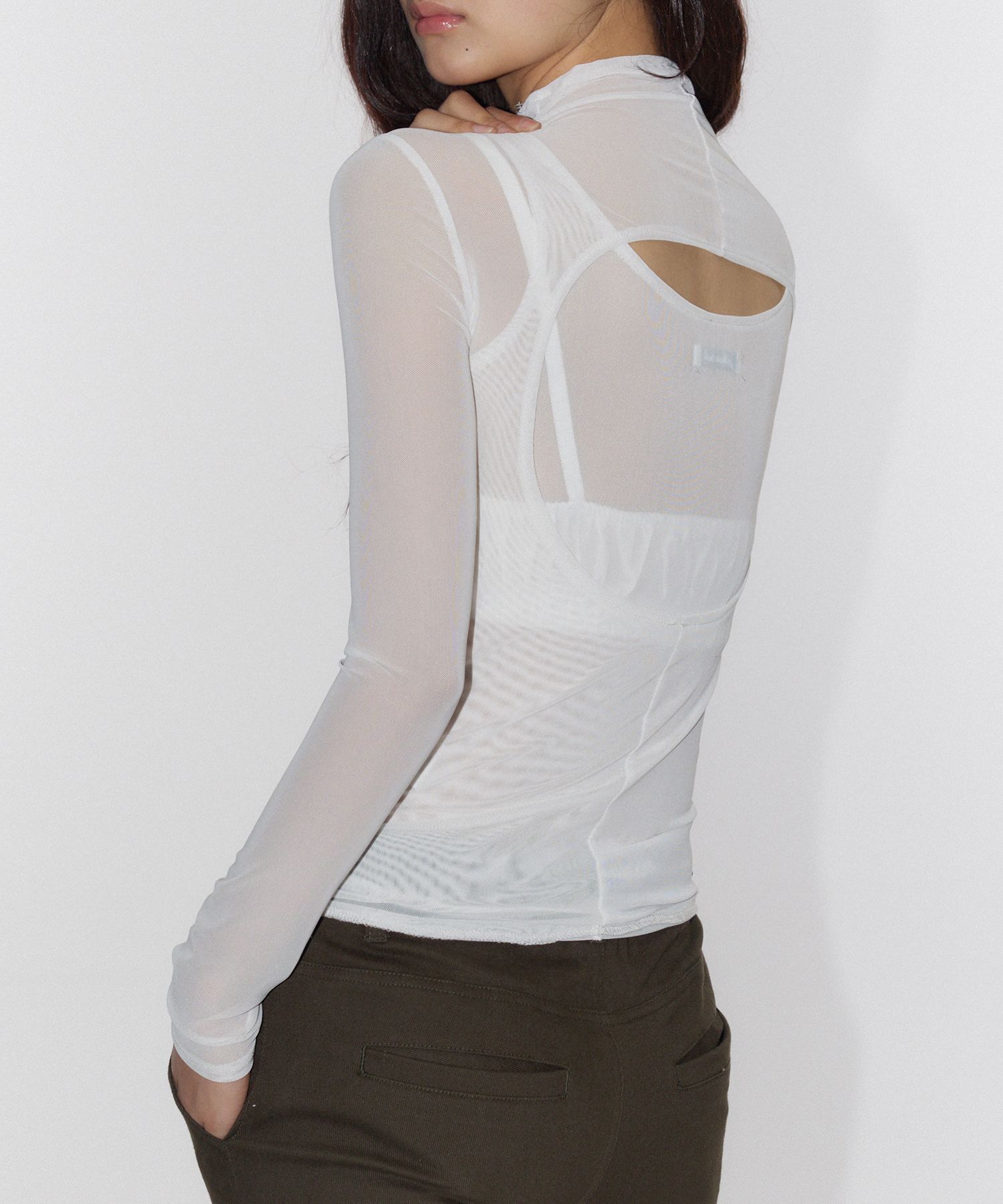 PLACE STUDIO 網紗抽褶後開叉背心疊穿半高領長袖上衣 26S7771308