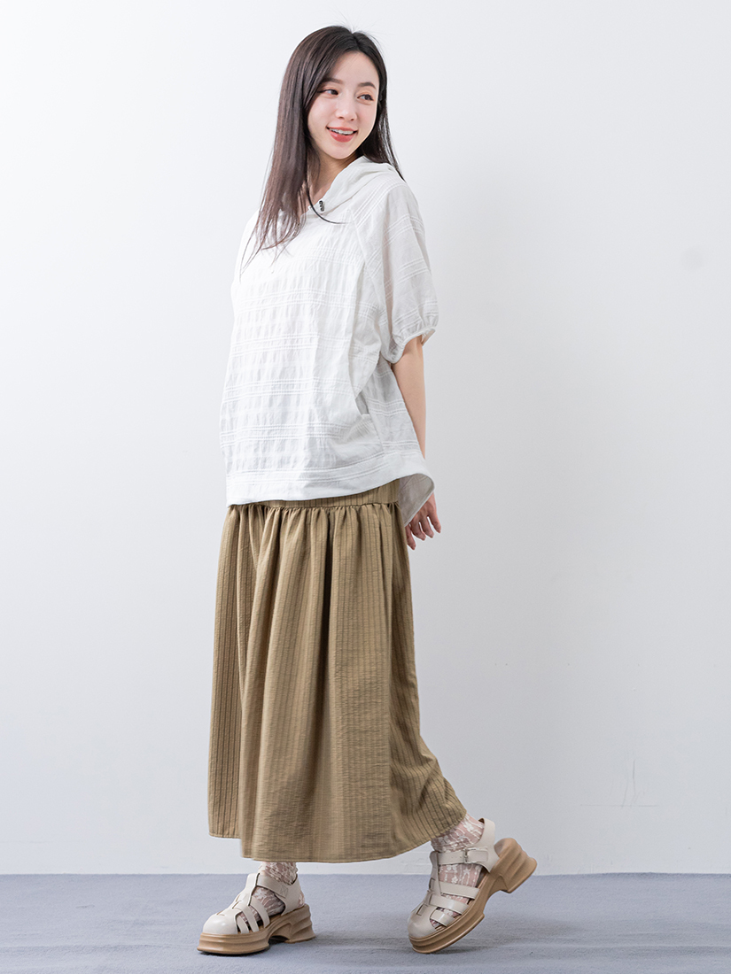 緹花半拉鍊連帽上衣條紋泡泡布抽皺長裙組合