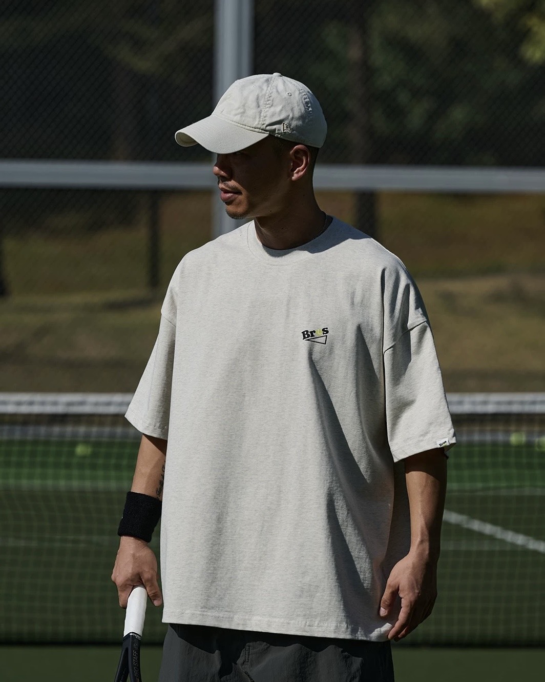 #預購 Broshood 26SS 日系寬鬆 網球系列 絨面漿經典印花 圓領短踢 三色