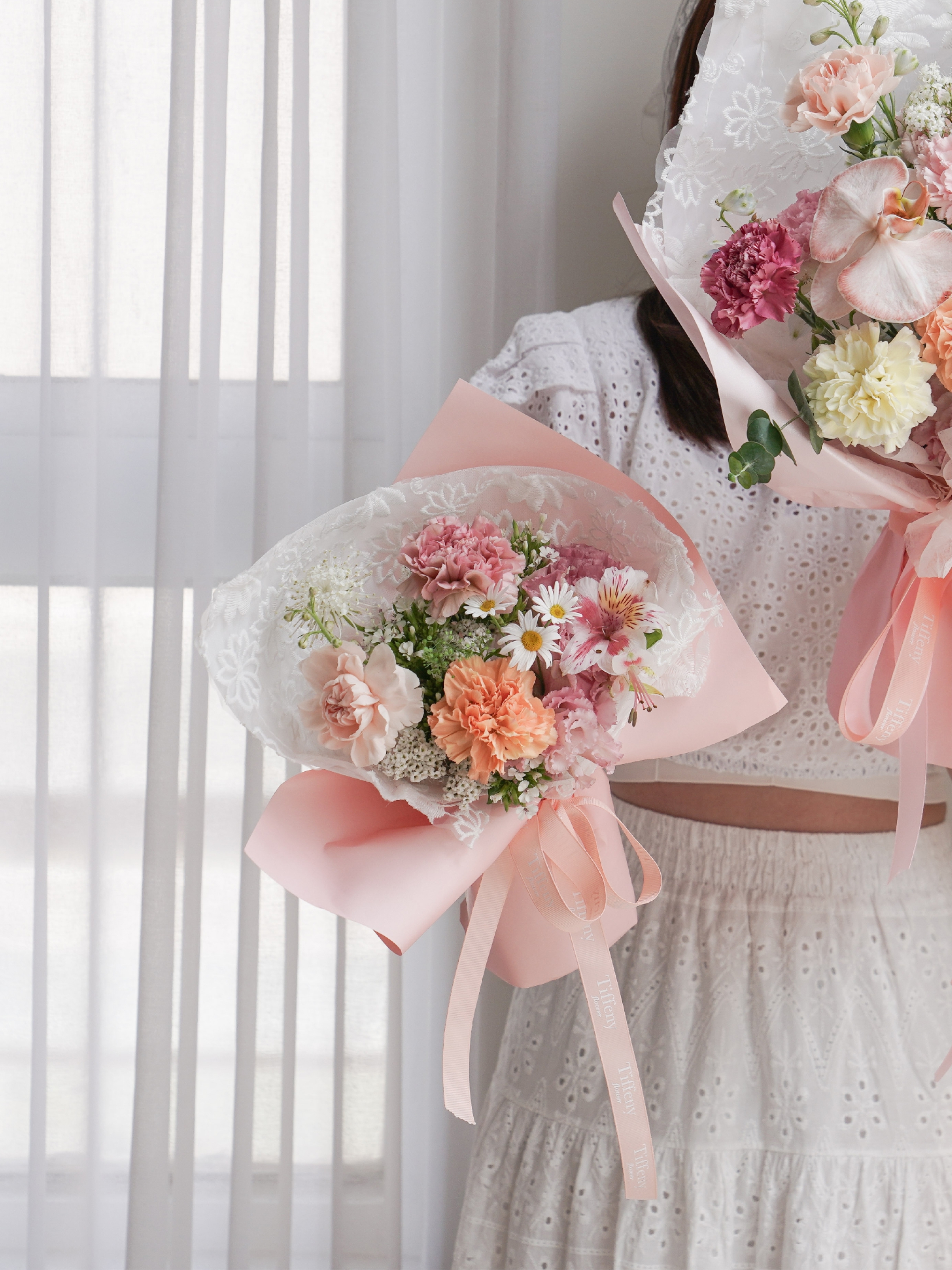 Fée．仙子芭蕾 康乃馨花束 母親節花束 /M/