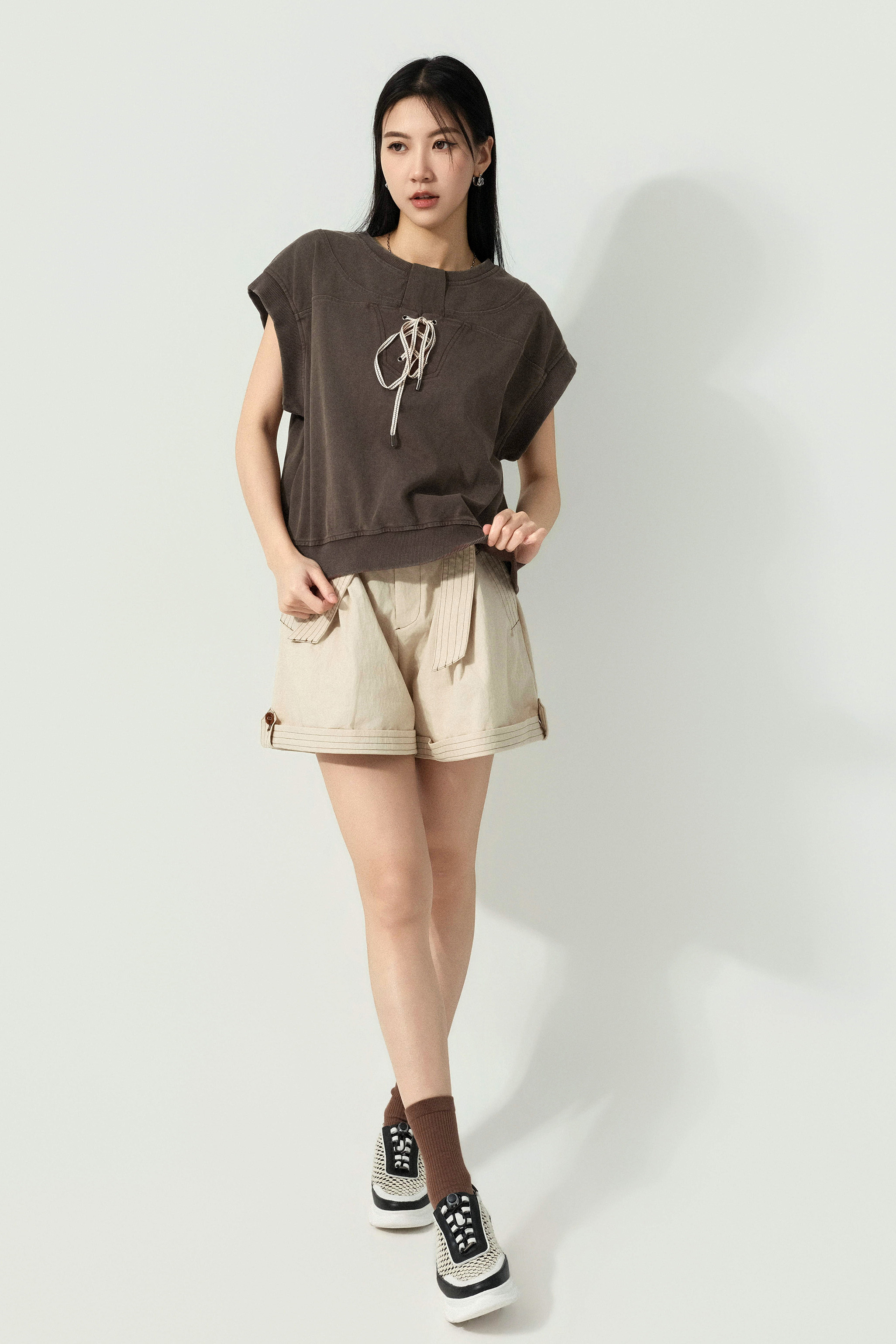 裝飾綁帶洗水衛衣上衣 (預購產品）