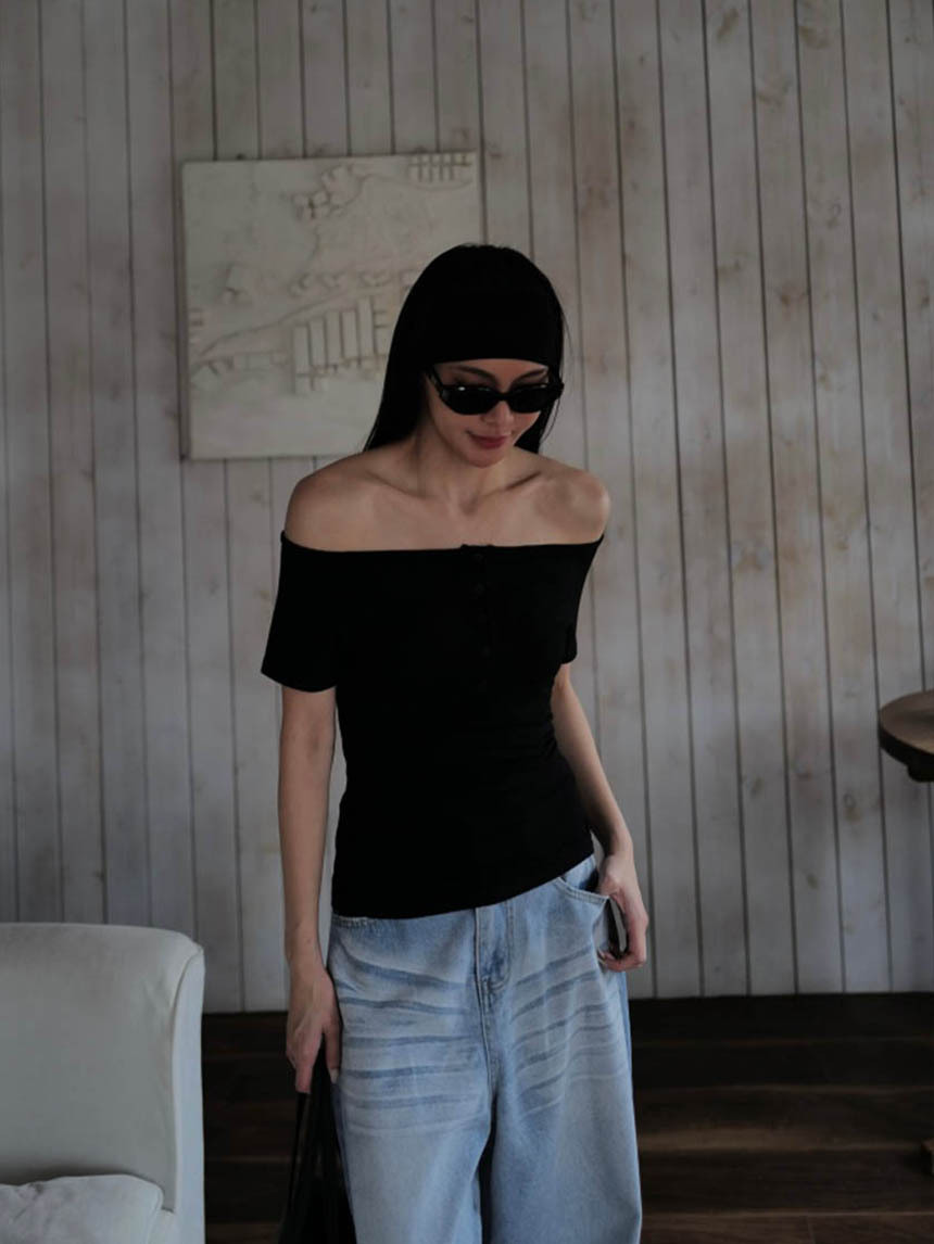 韓系短袖修身一字領釦子上衣*3色