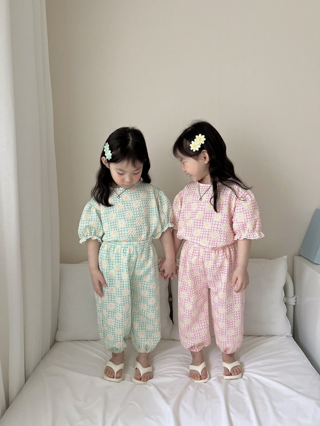 正韓夏MORAN 兩色小花澎袖套裝