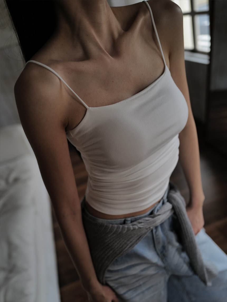 褶皺細吊帶背心(附胸墊)*4色