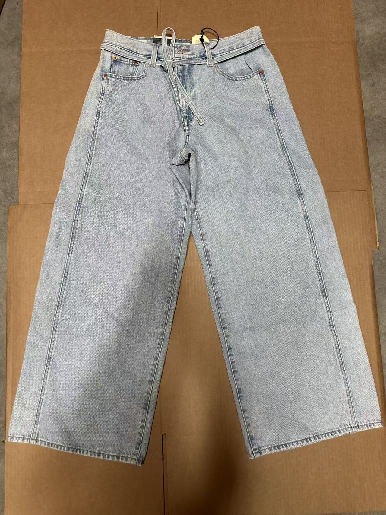 【預購】H040878 Levi's 高腰闊腿牛仔褲