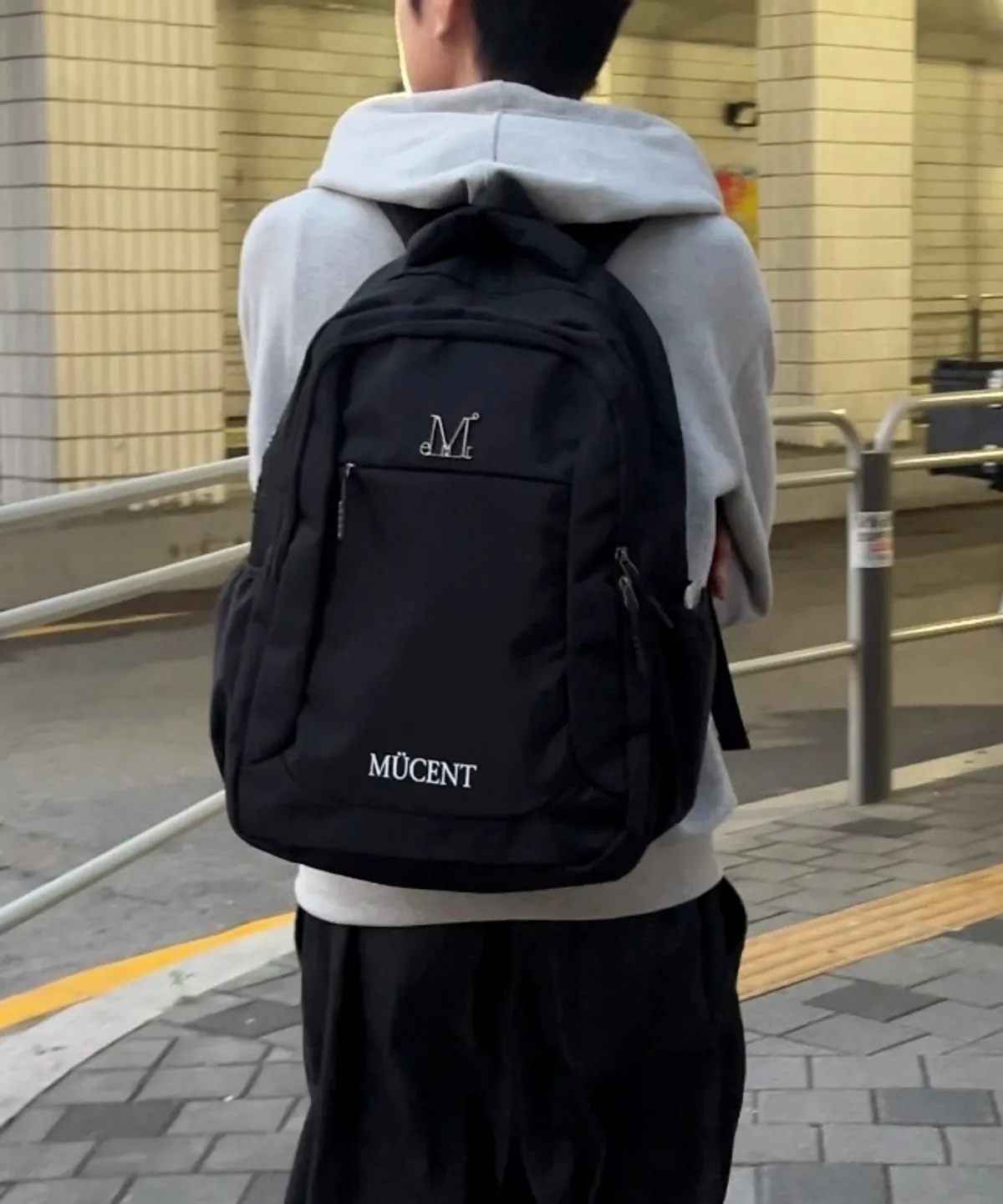 （現貨）韓國 MUCENT MIKEY LOGO B ACK PACK 後背包 雙肩包