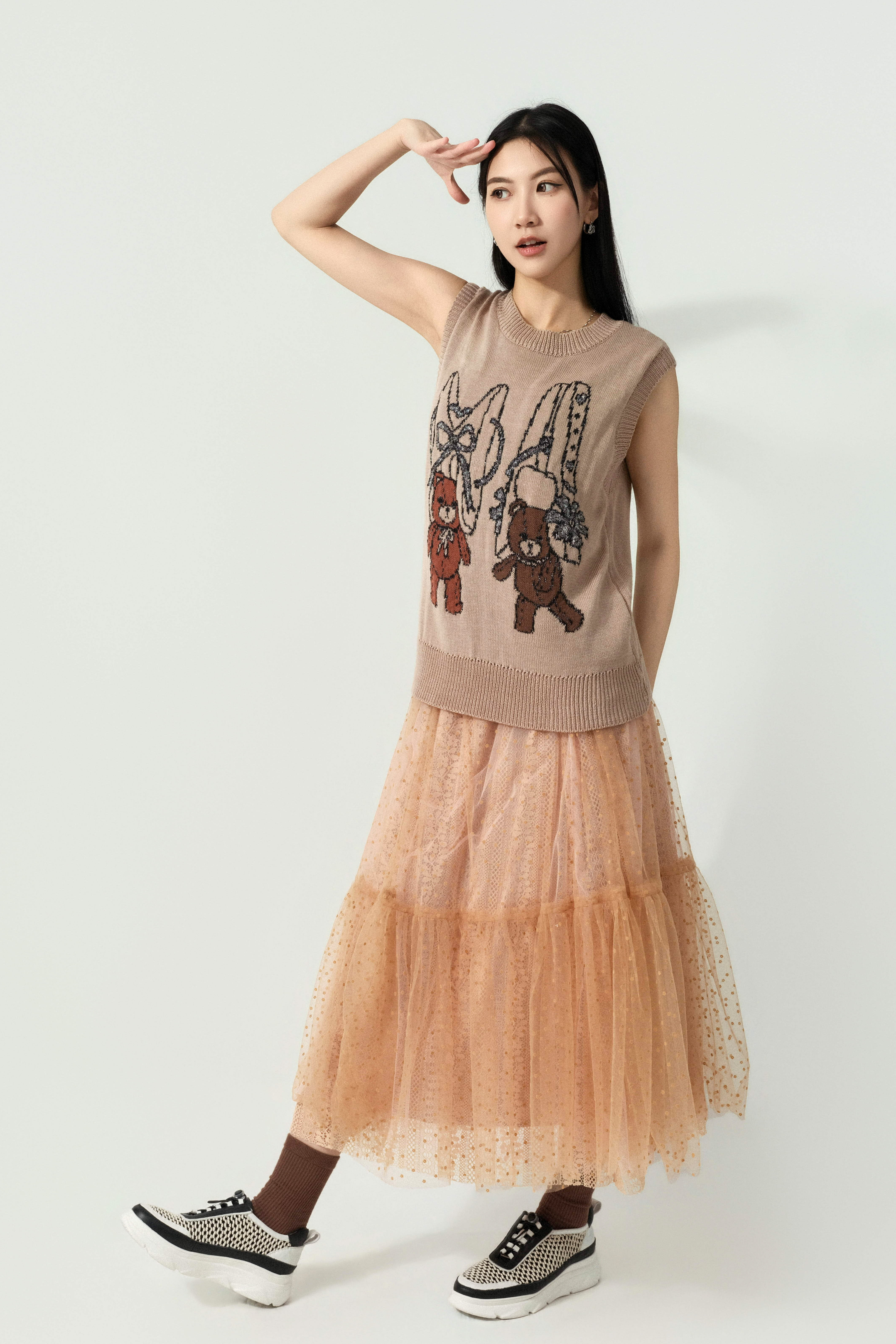 衣夾小熊織花針織背心（預購產品）