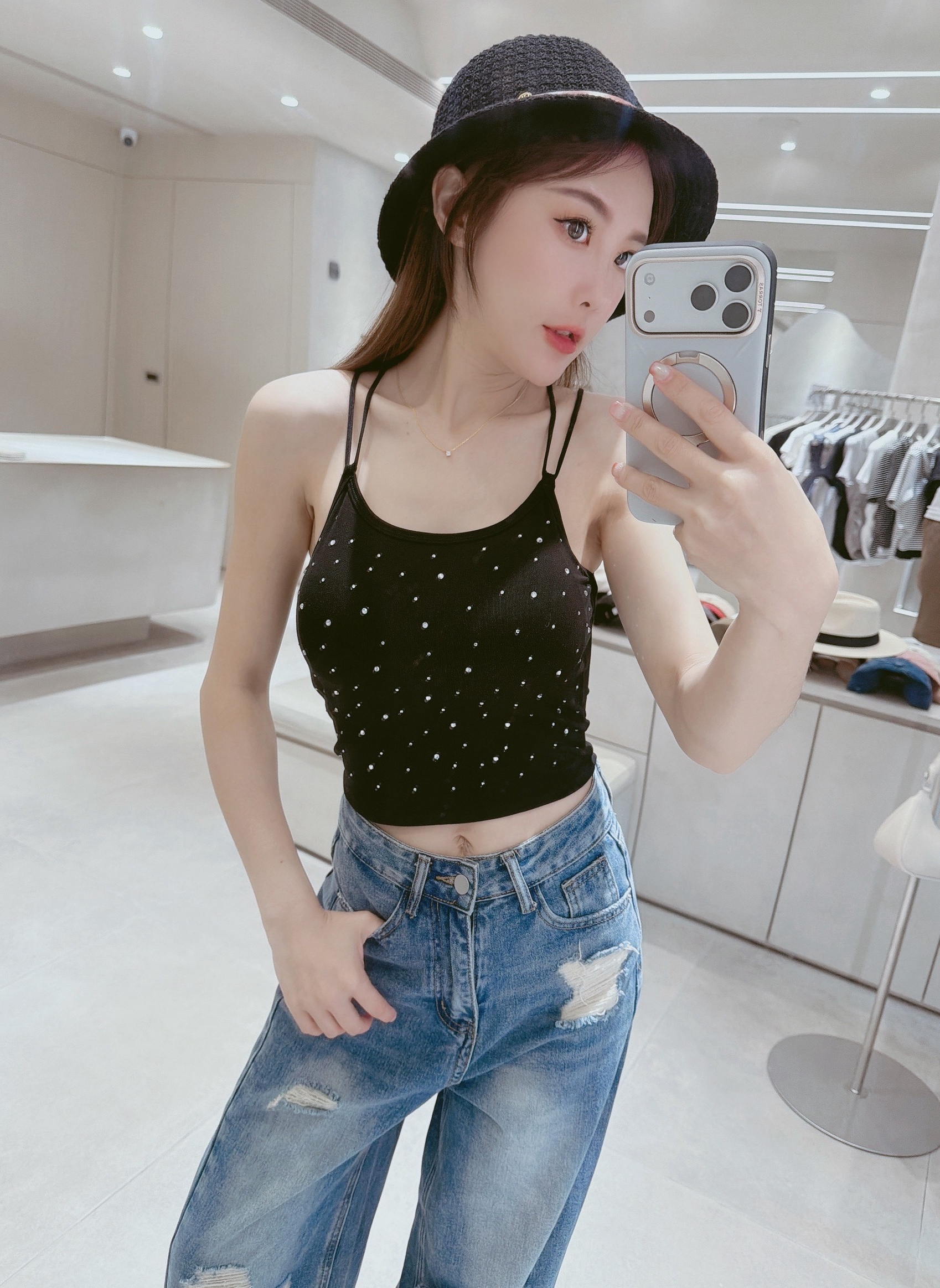 美背交叉燙鑽罩杯背心