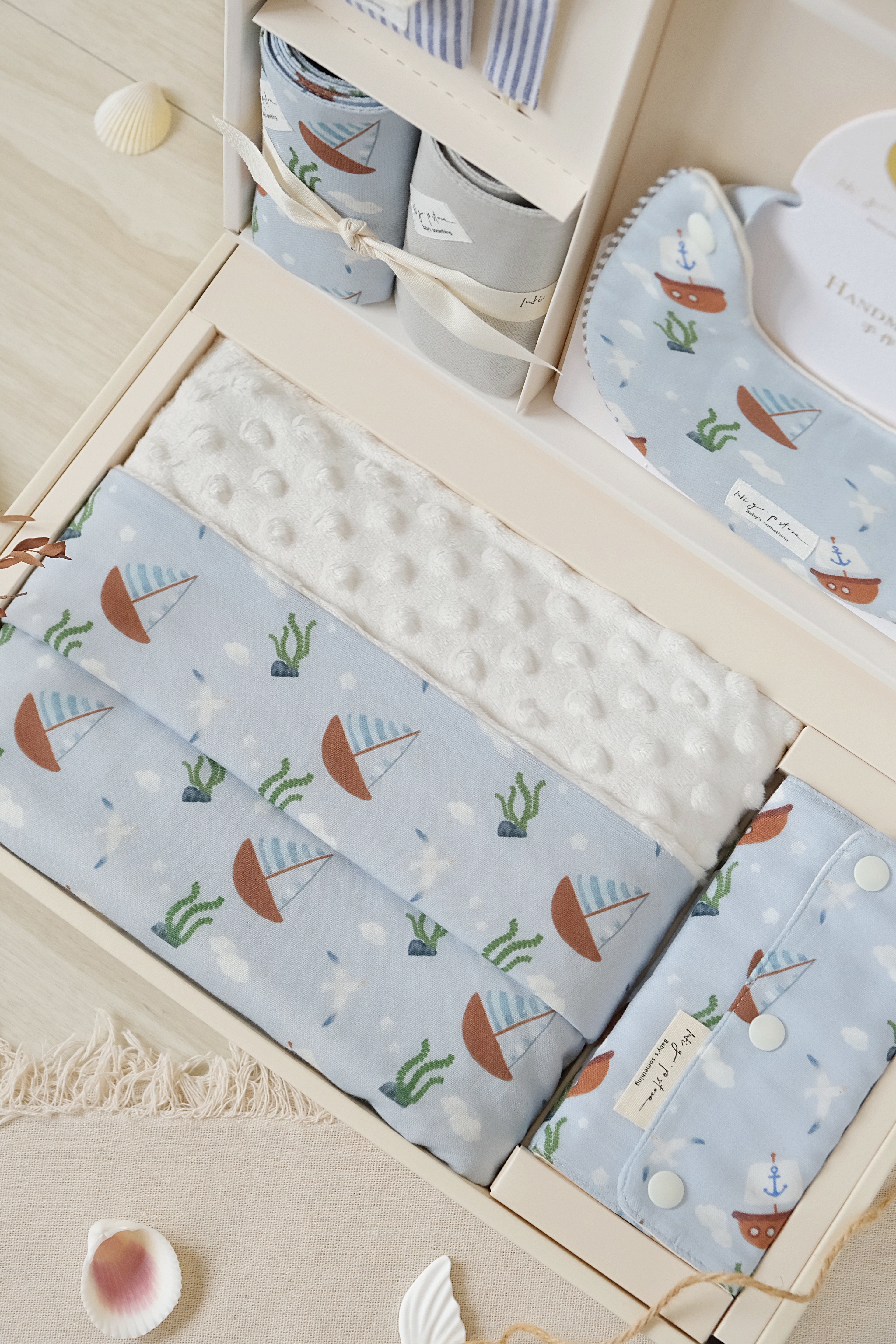 Hi Y.P store-彌月禮盒收涎推薦組-獨家設計-航海日記