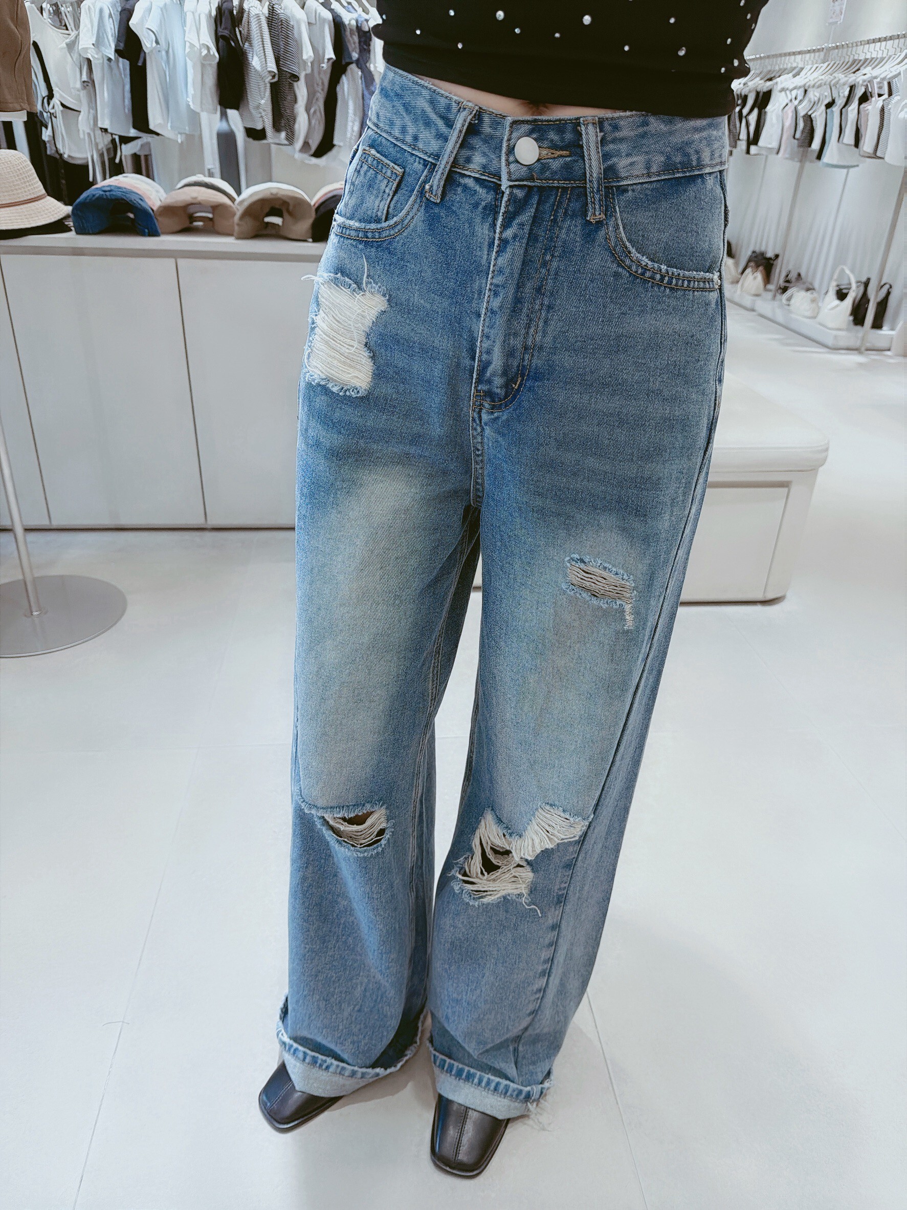 大刷破造型個性牛仔寬褲 9151