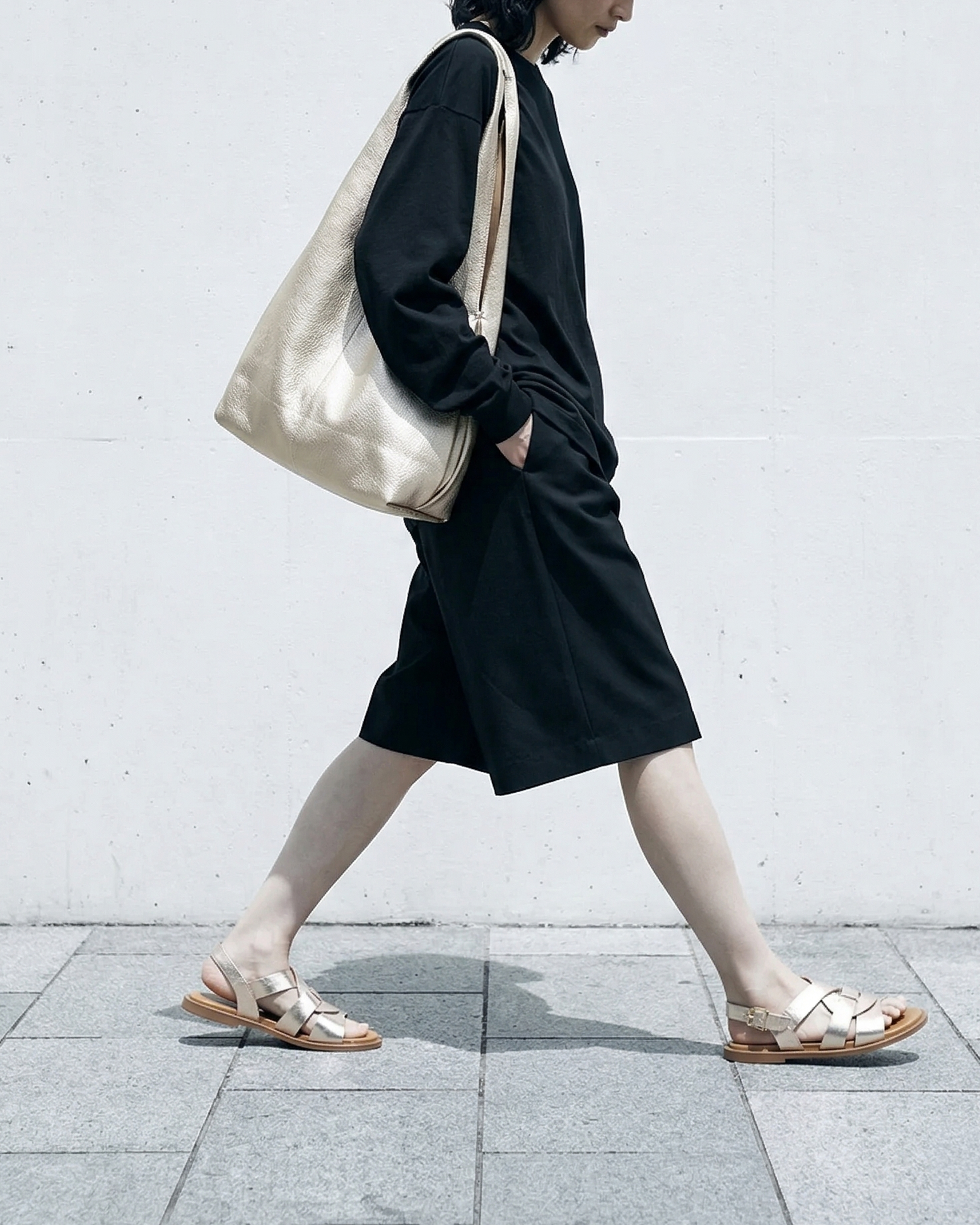 Fairy 素面簡約肩背包 金色