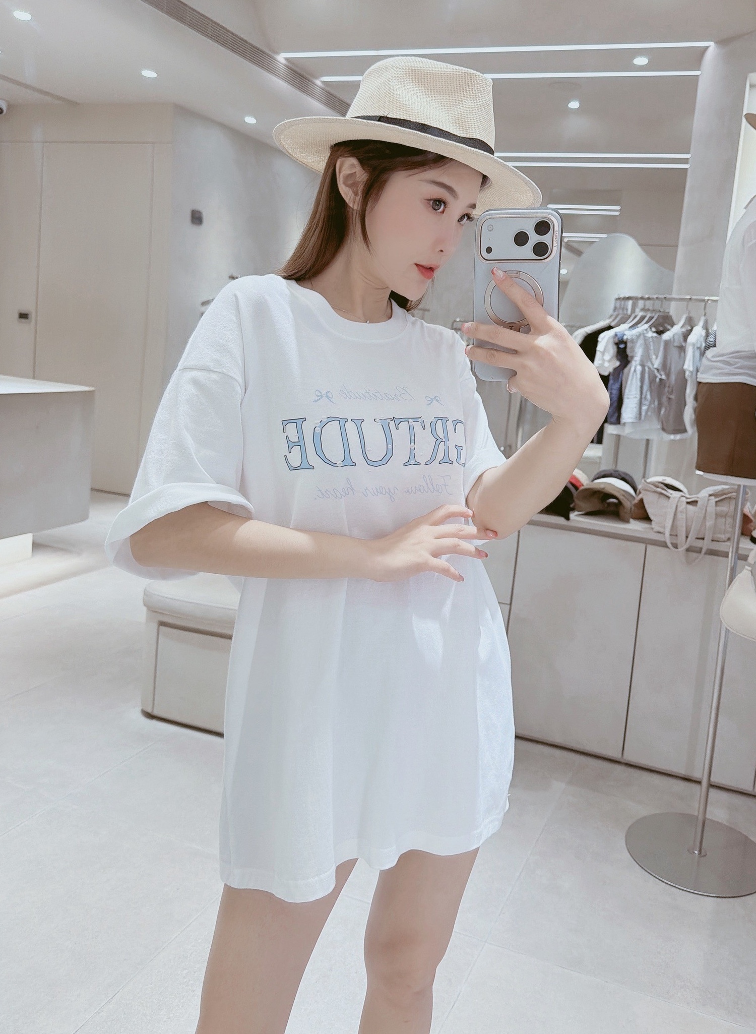 藍字GRTUDE蝴蝶結英文棉質衣