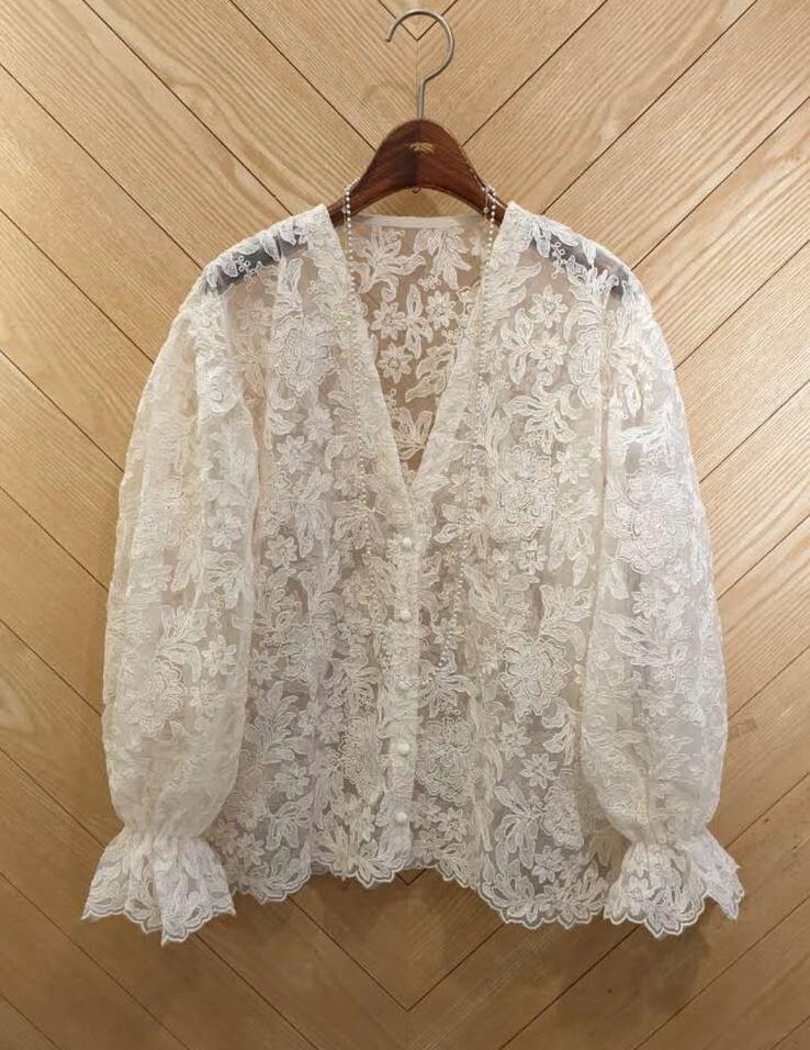 VT10 胸46    長 23.5   $539 (一口價)