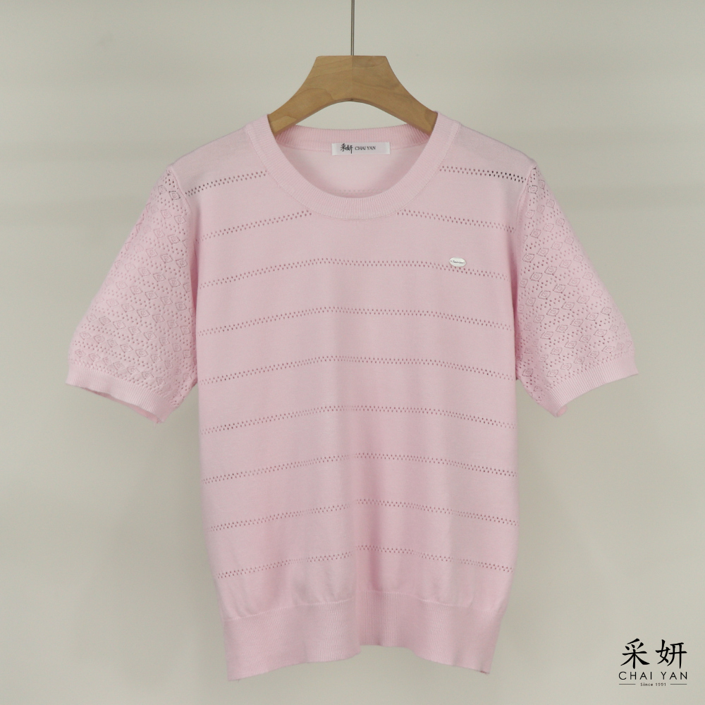 簍空細針織圖騰袖上衣