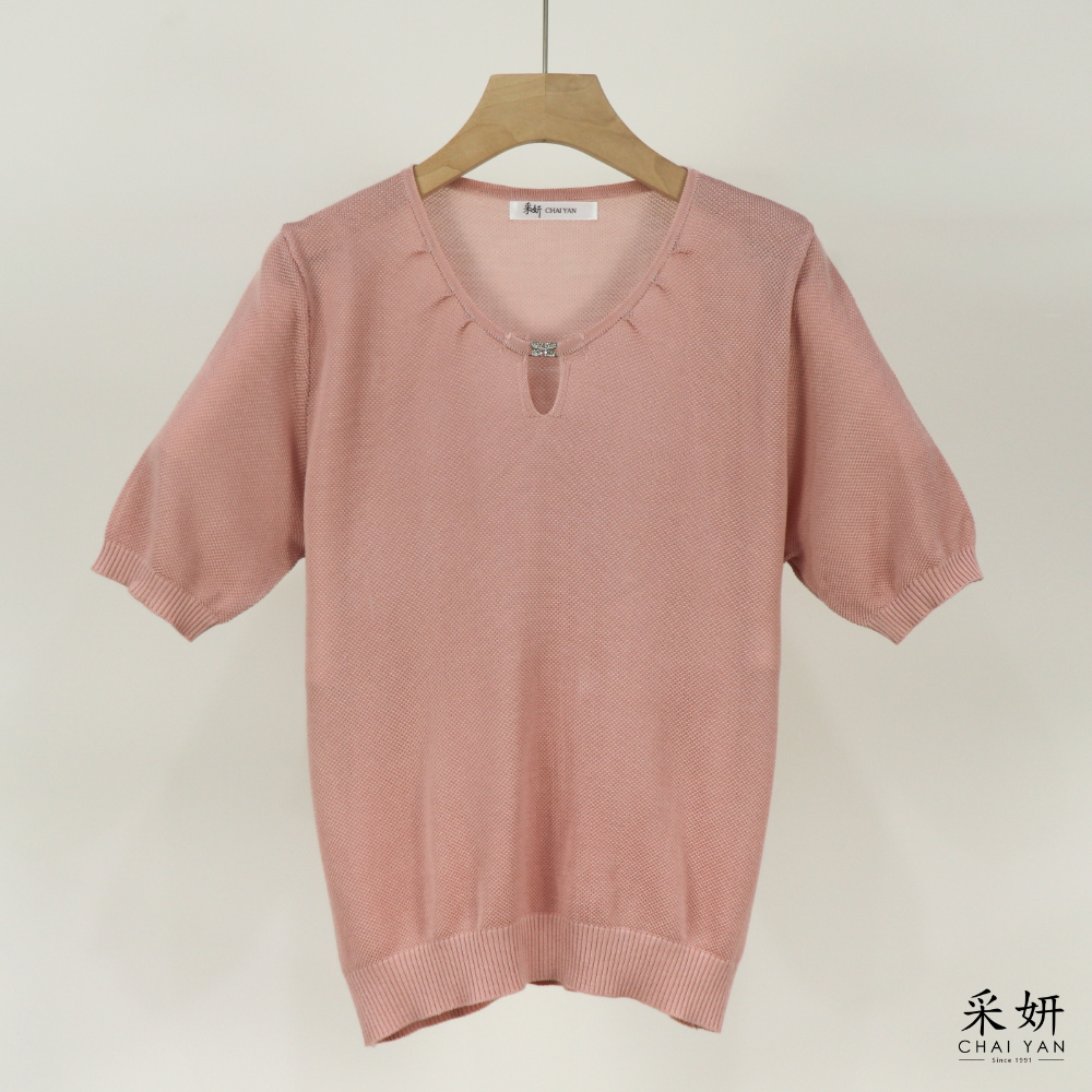 簍空領網針織短袖上衣