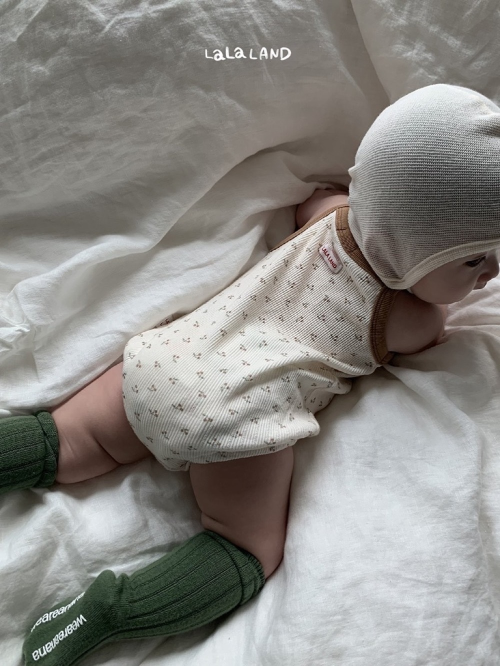 Lala land 櫻桃透氣包屁衣 / 2色 (Bebe)