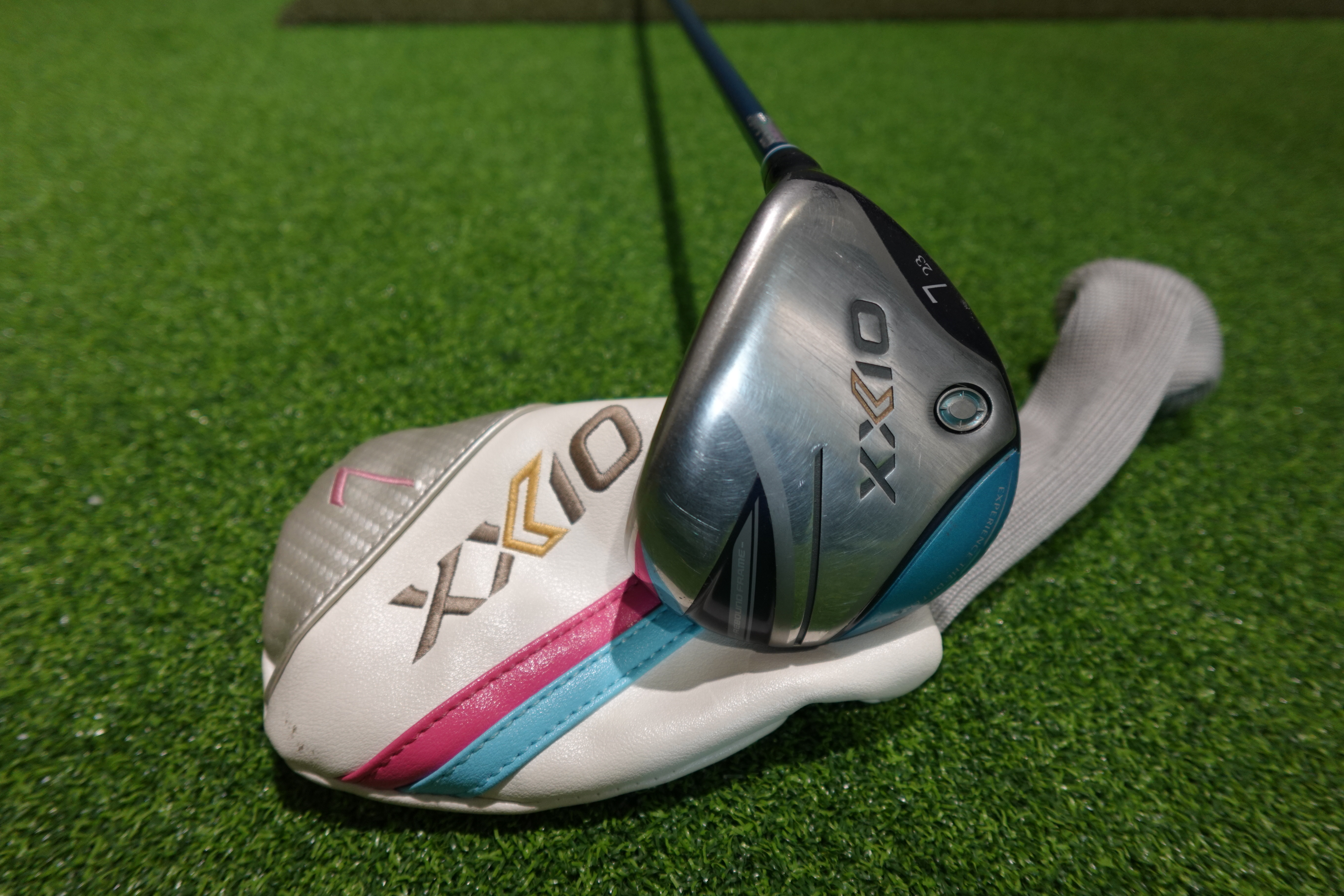 Dunlop XX10 七號球道木桿 ,碳身MP1200