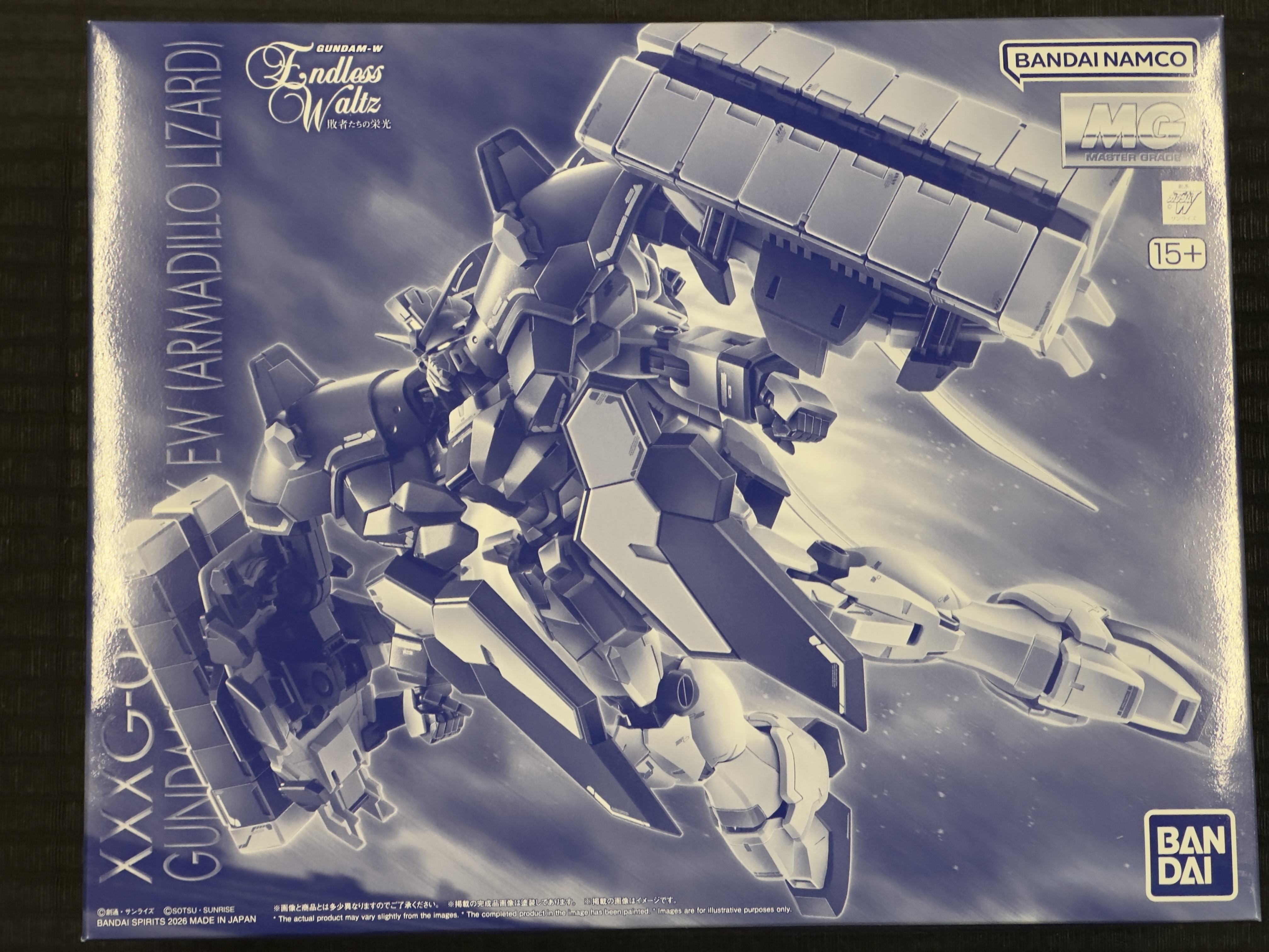 MG 1/100 沙漠高達EW (犰狳蜥蜴裝備)