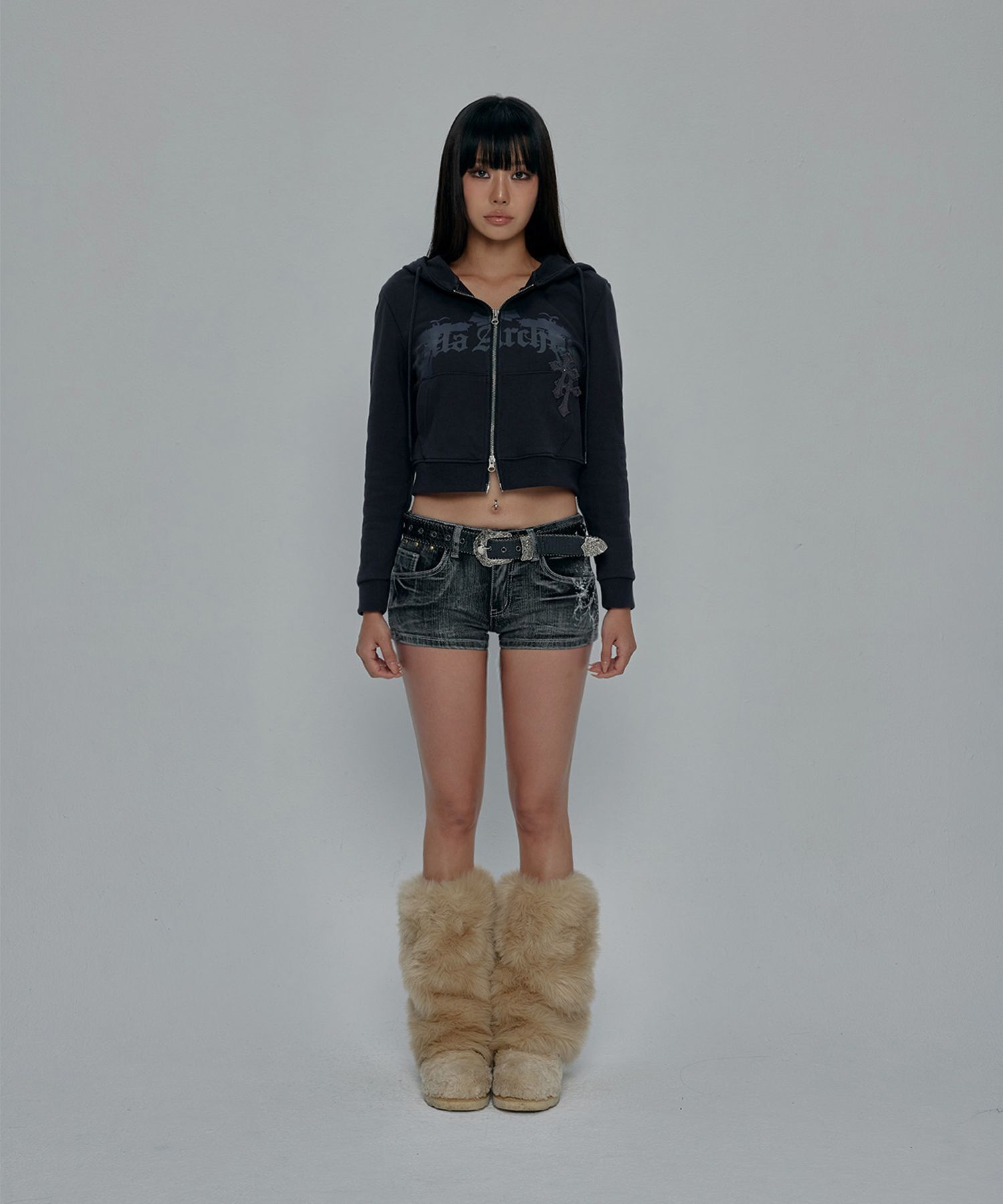 GILAARCHIVE 鑲石鉚釘皮帶 黑色 GL25FAAC03BK