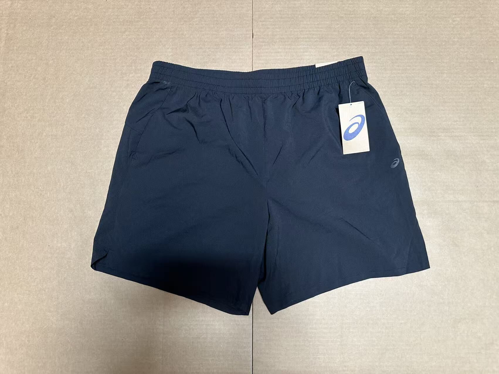 【預購】H0408130 ASICS 亞瑟士 輕量透氣排汗運動短褲