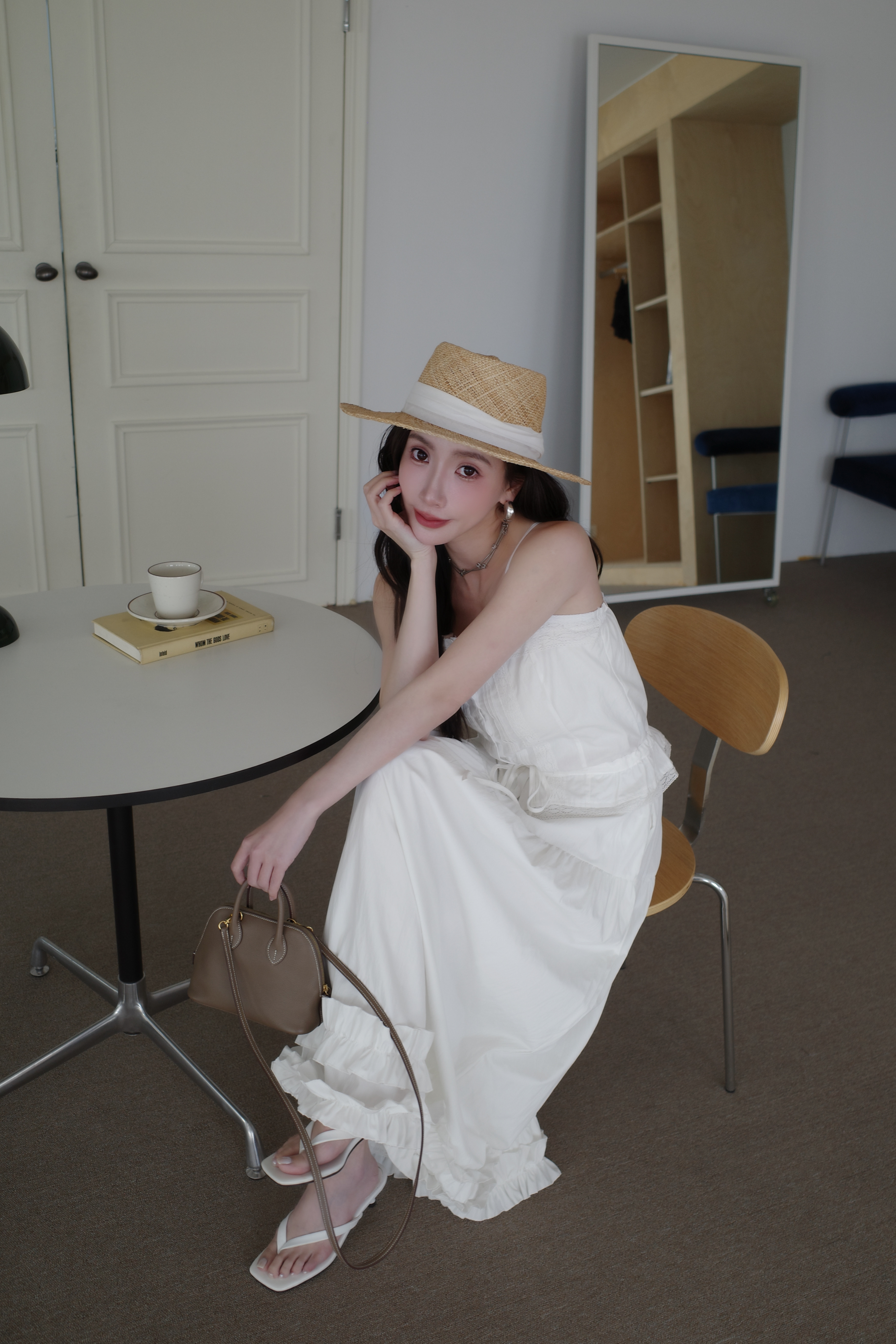 (預購)#AN78 布蕾絲綁帶上衣(白/杏/粉)