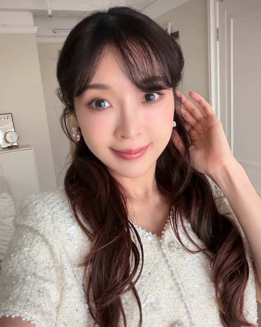 優美花意人魚光芒鑽石花朵耳環-純銀針式