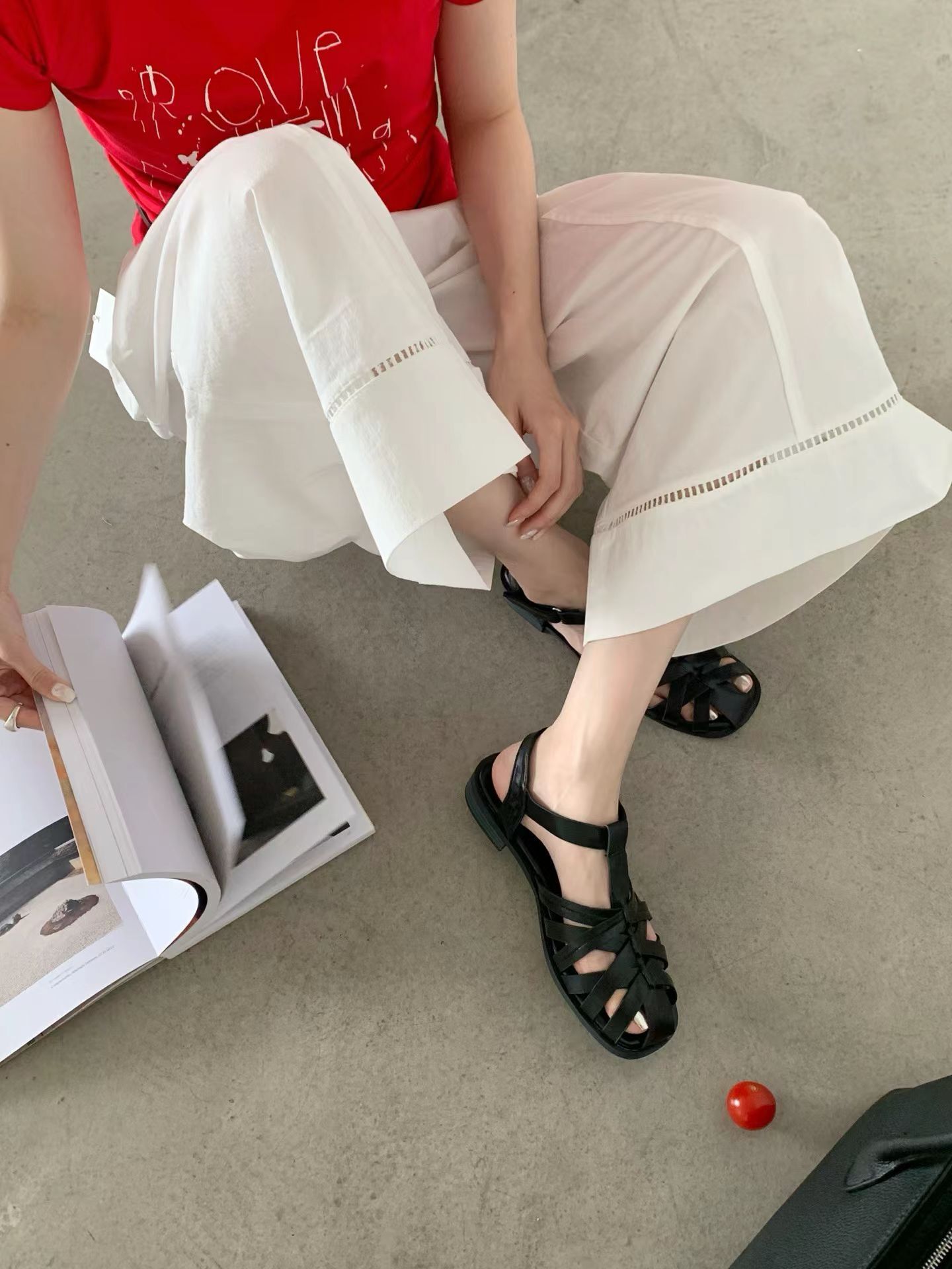 溫柔日常百搭羅馬涼鞋(黑37)