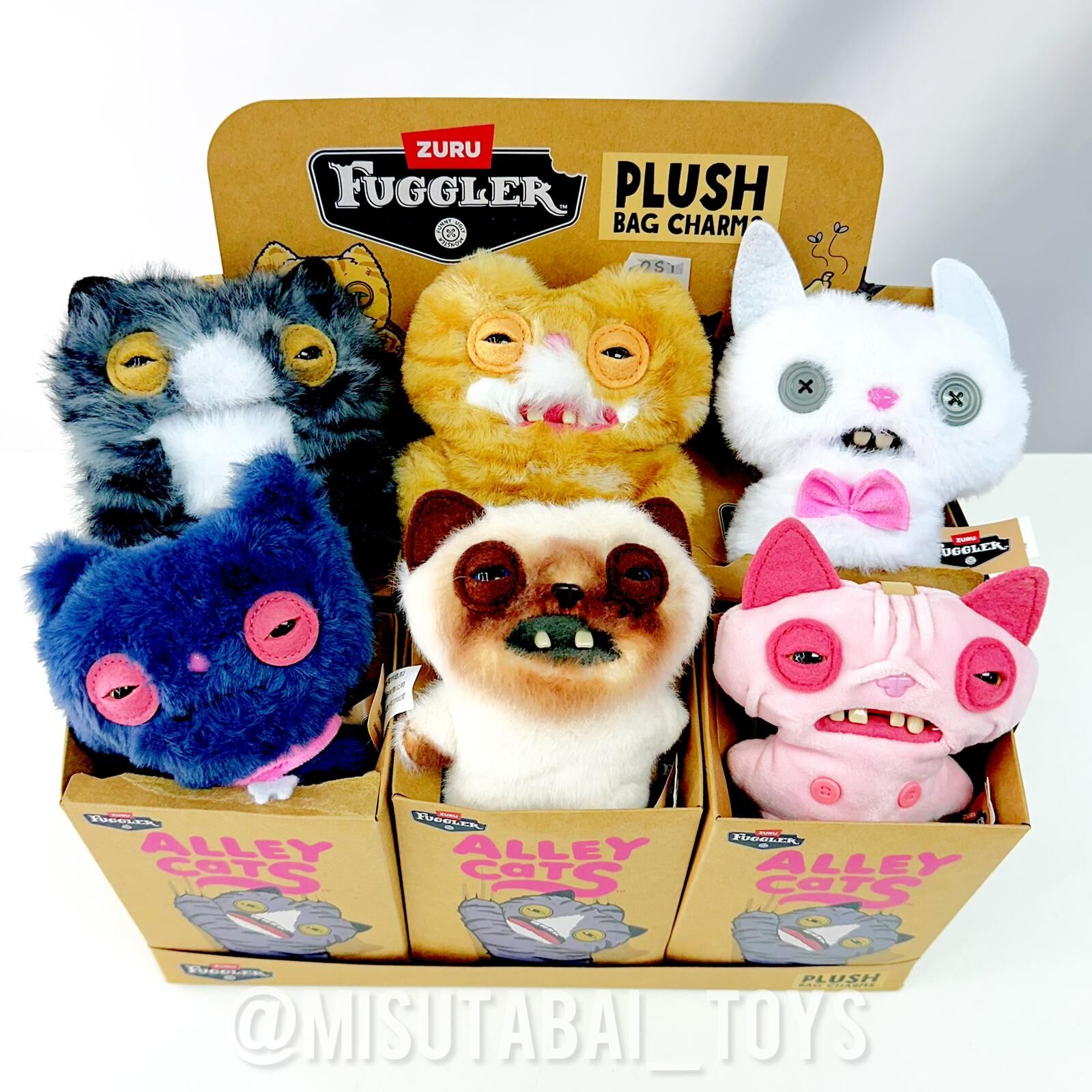 Fuggler 暗巷夜貓系列公仔掛件盲盒