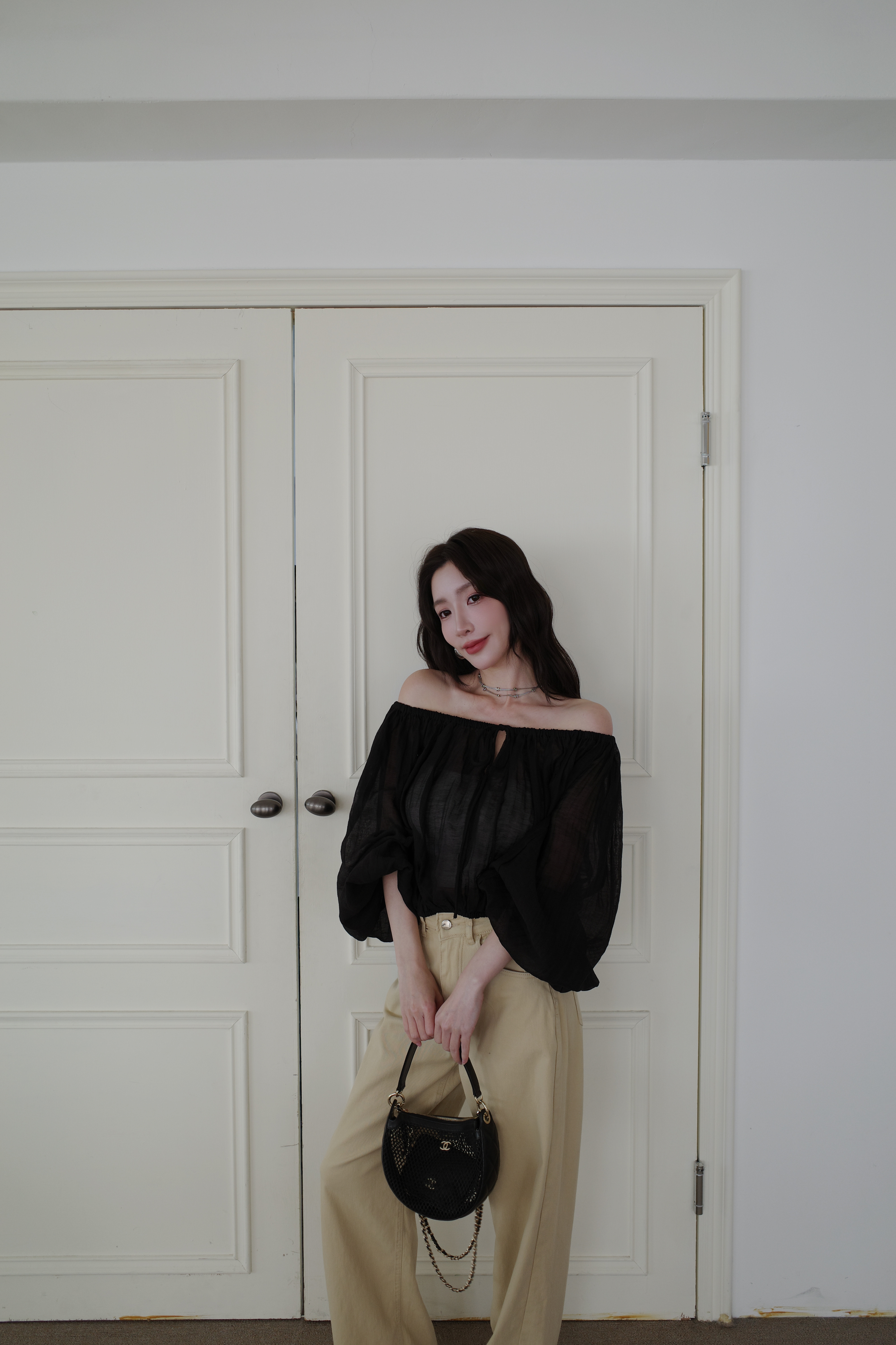 (預購)#AN83 亞麻澎袖上衣(黑/白)