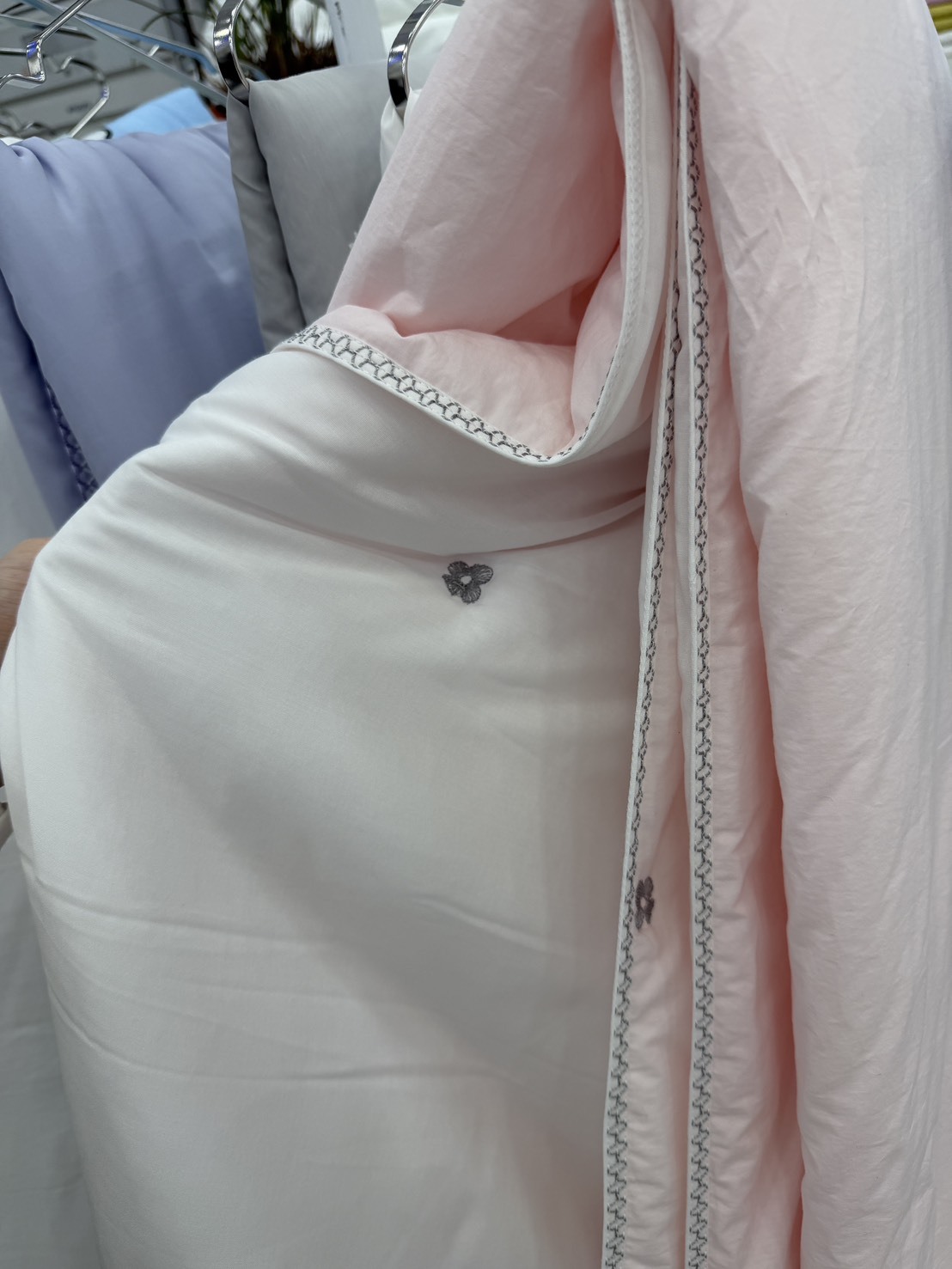 H416 雙面材質小花棉涼感被