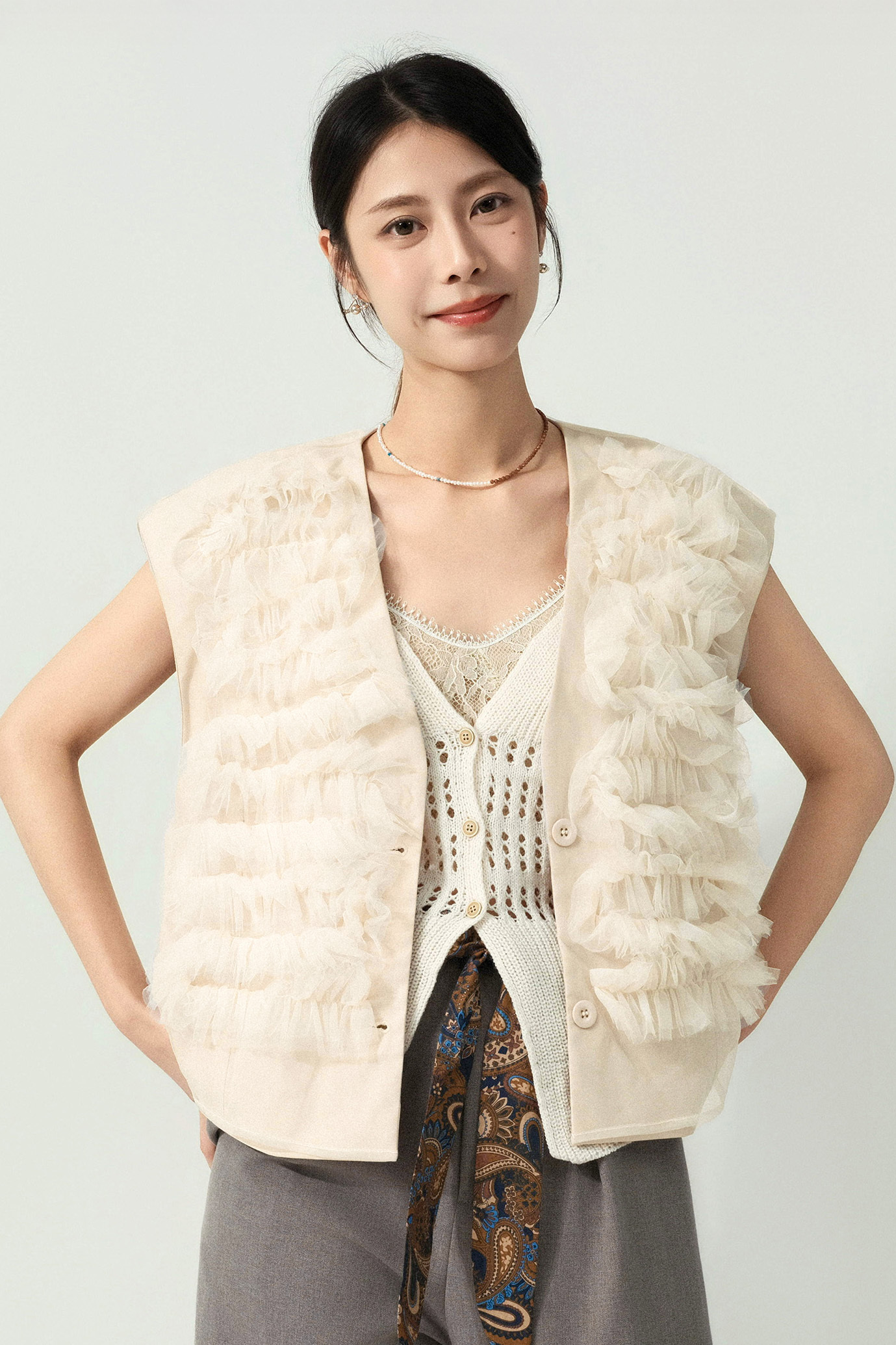 荷葉網紗雙層背心外套 (預購產品）