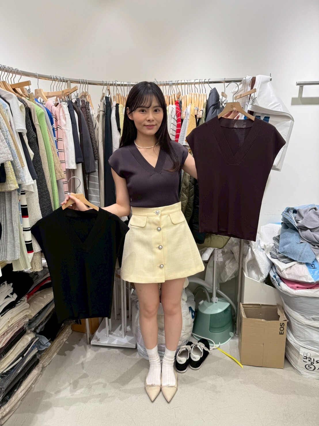 BM6070 貼膚V領織紋顯瘦上衣