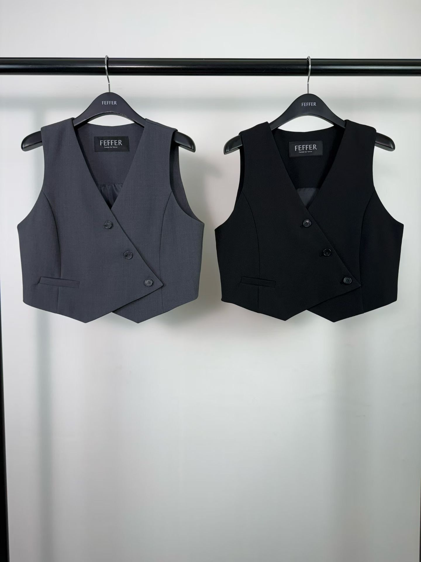 FF6005 斜扣短馬甲外套