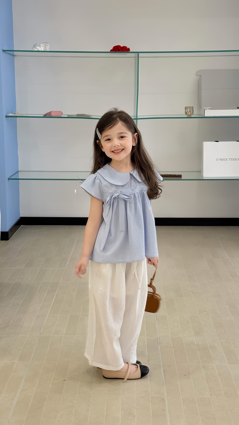 輕薄百搭白長褲