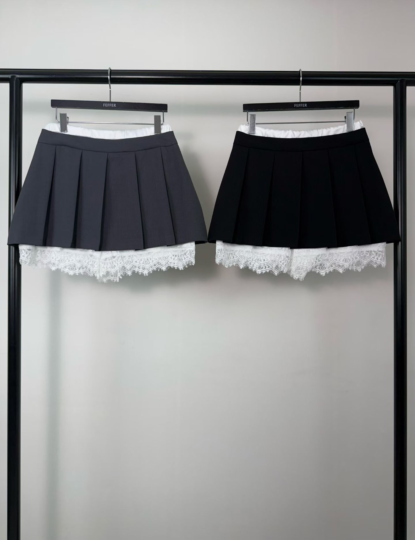 FF6011 拼蕾絲百褶短西裙