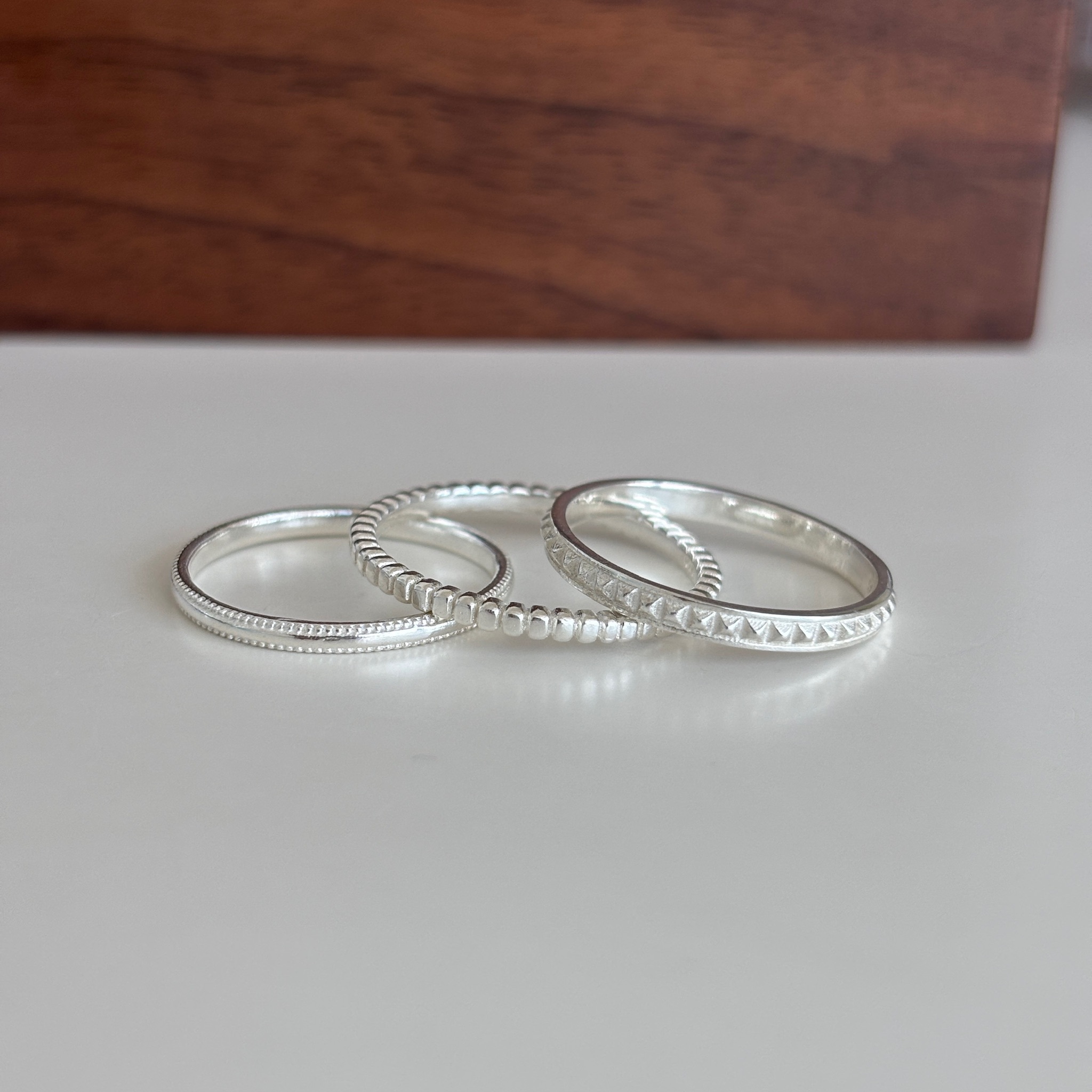 【韓國連線】雙滾珠邊光面戒指