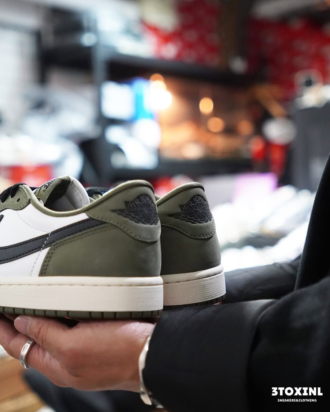 (預訂) Nike Air Jordan 1 Low OG - Medium Olive