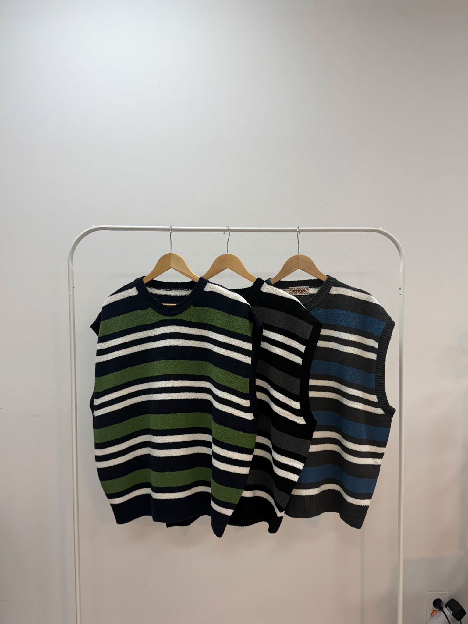 橫間針織背心 TAC-0428V