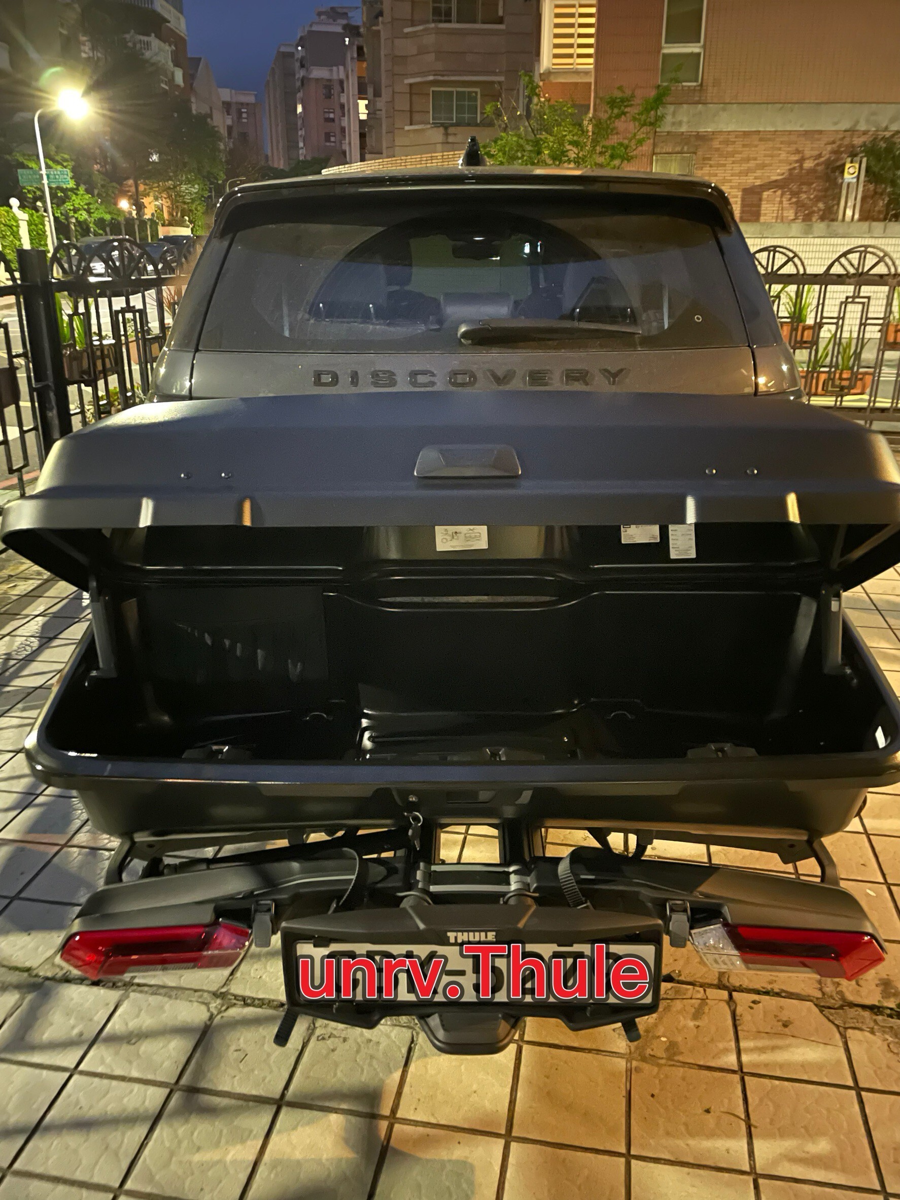 THULE Epos 3台份後拖單車架 ( LAND ROVER- DISCOVERY SPORT)