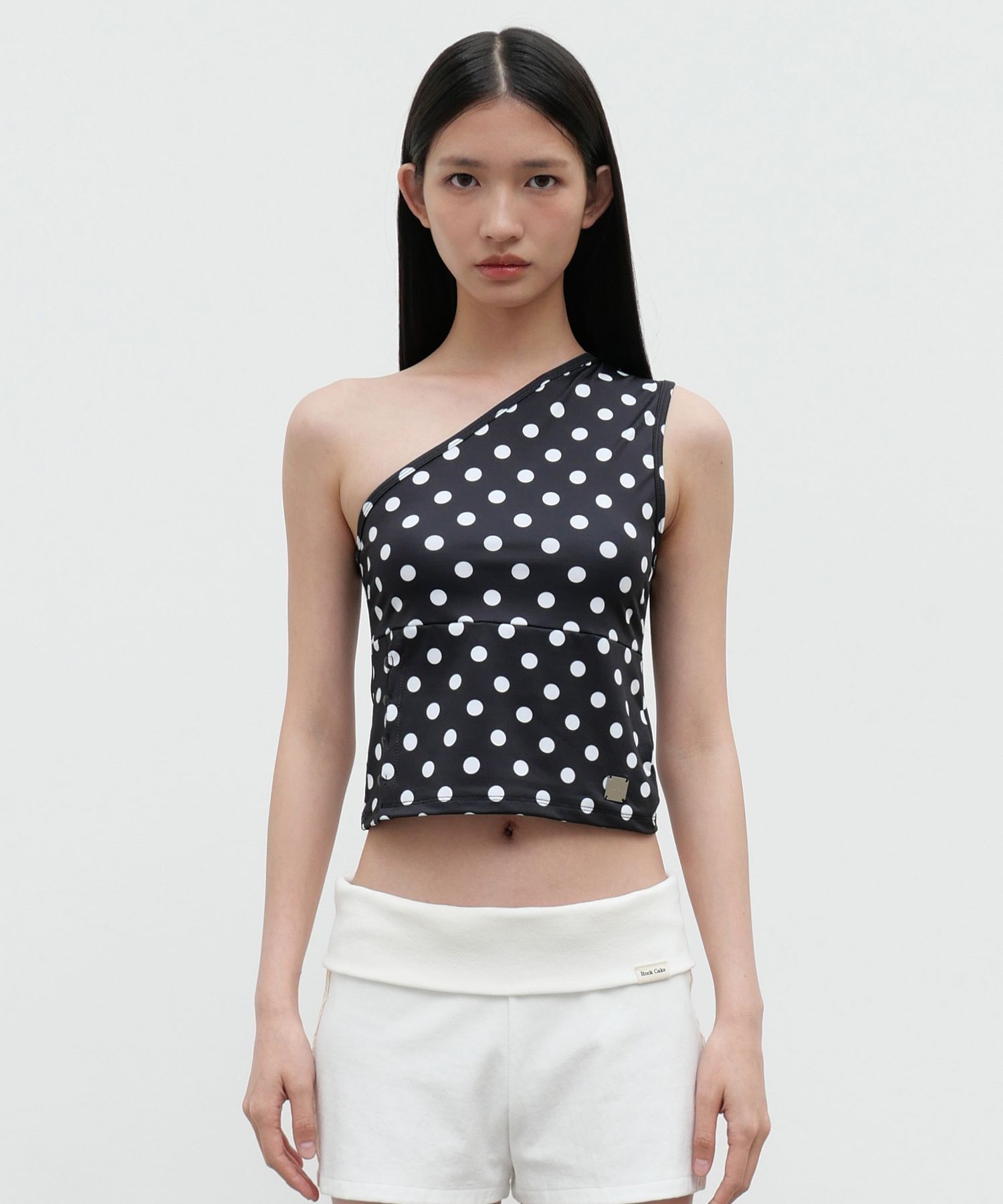 ROCKCAKE 單肩點點短版上衣 RC25TP22400BK