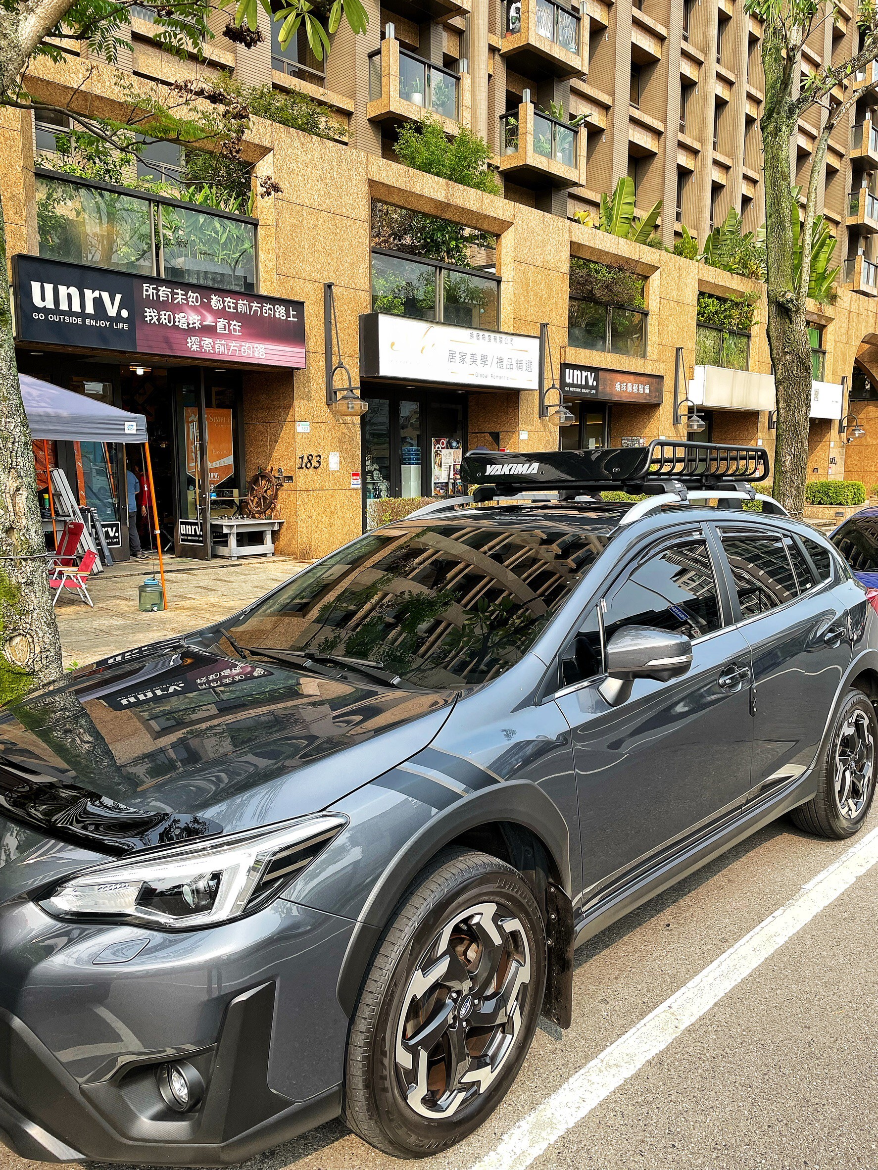 YAKIMA LoadWarrior 裝載戰士 (subaru -xv crosstrek )車頂籃