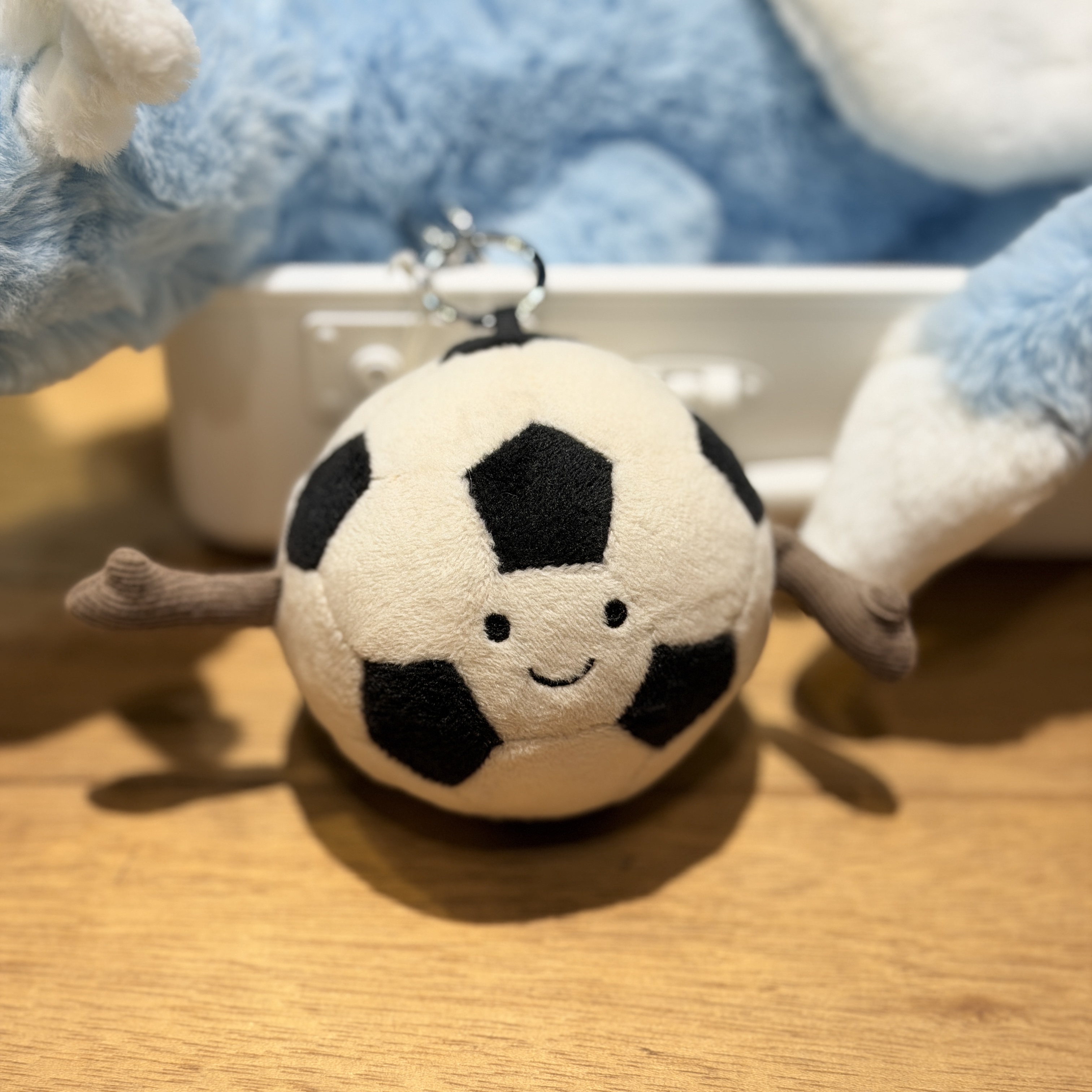 【現貨】Jellycat 足球娃娃 絨毛 吊飾