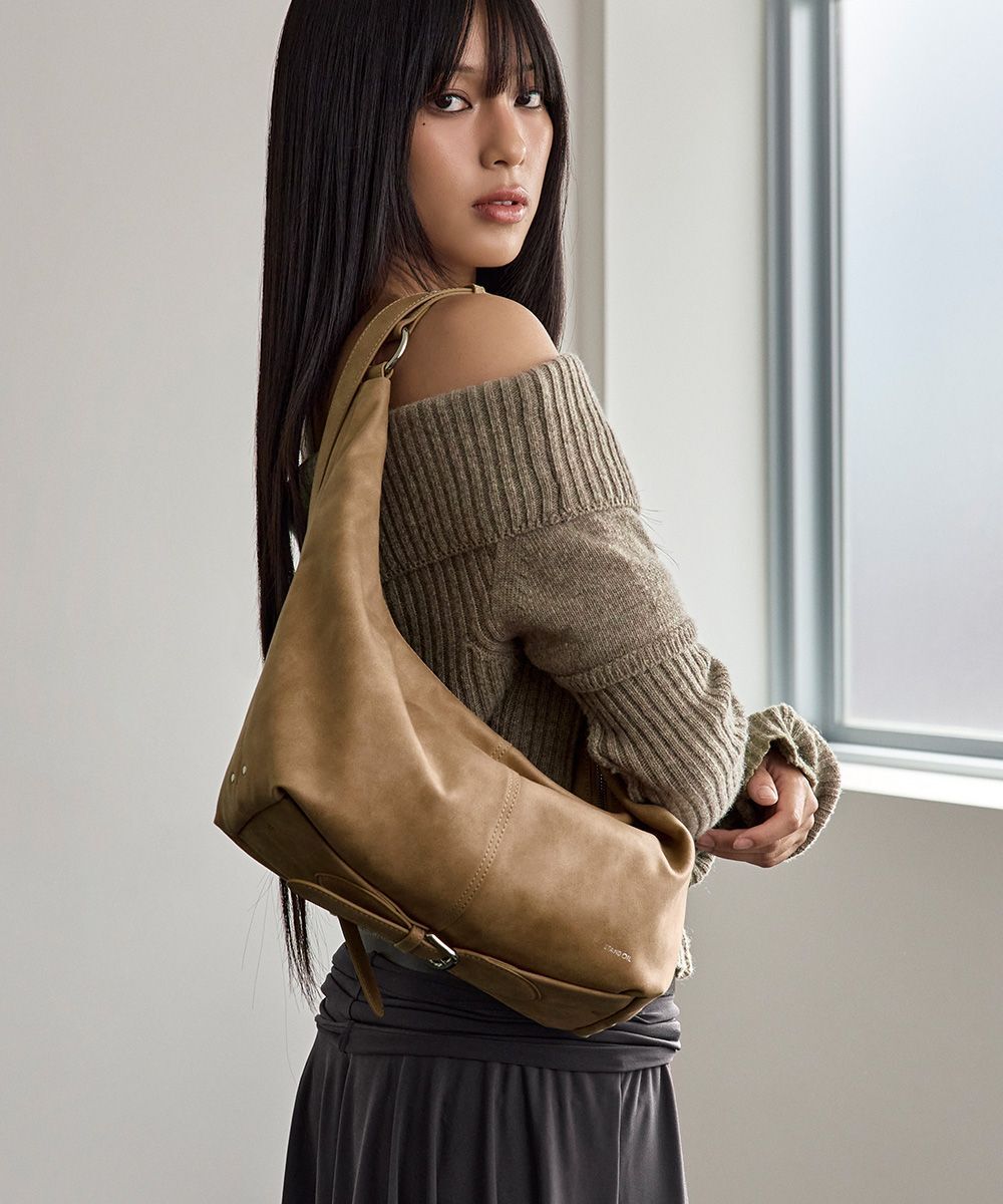 STAND OIL 腰帶扣垂墜包 25S-161A