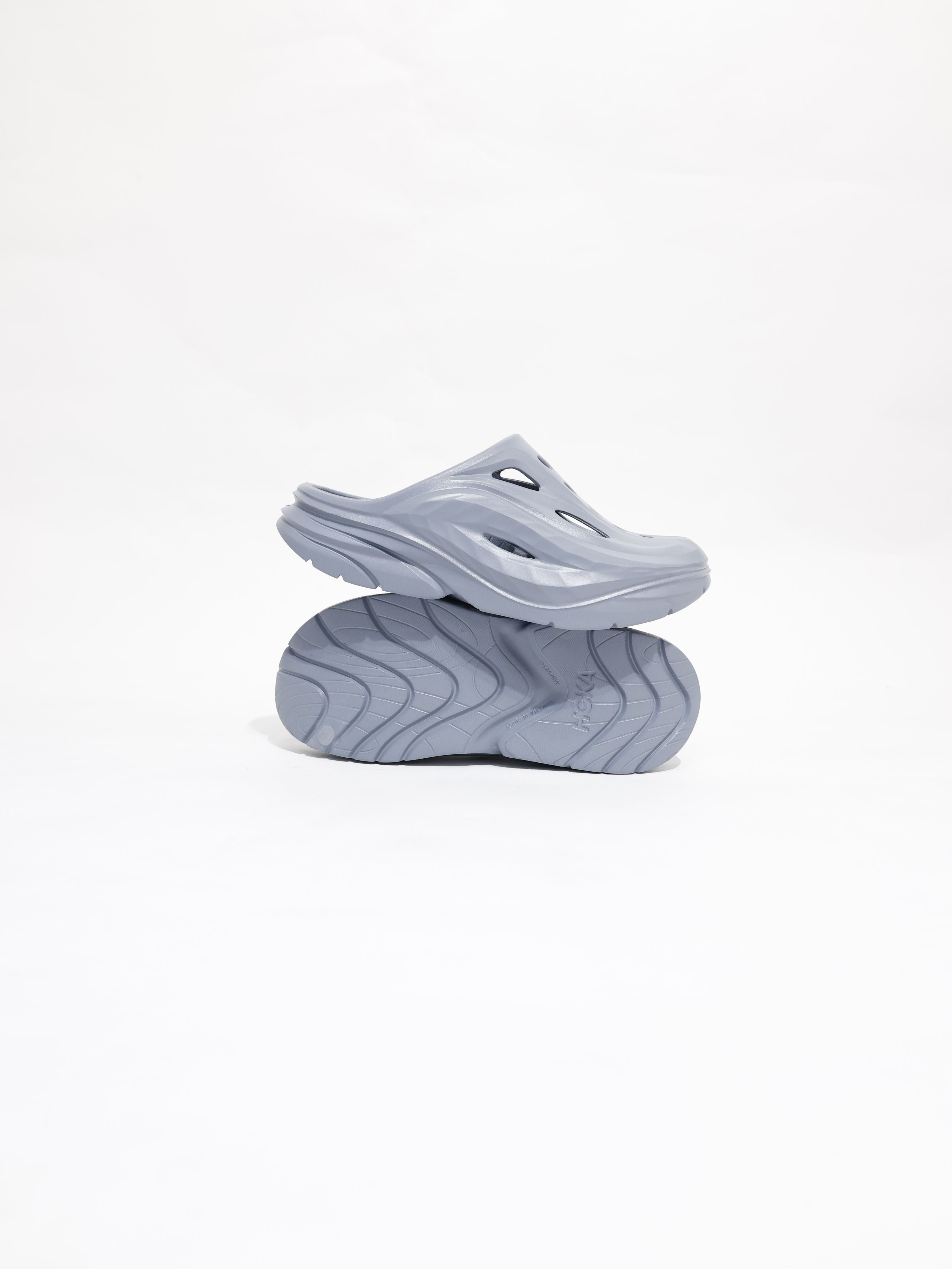 法國運動品牌 國際爆紅 HOKA ONE ONE U Ora Recovery Mule 恢復拖鞋 HO1147951 超好穿 馬拉松恢復鞋 練跑後穿 穿搭也可
