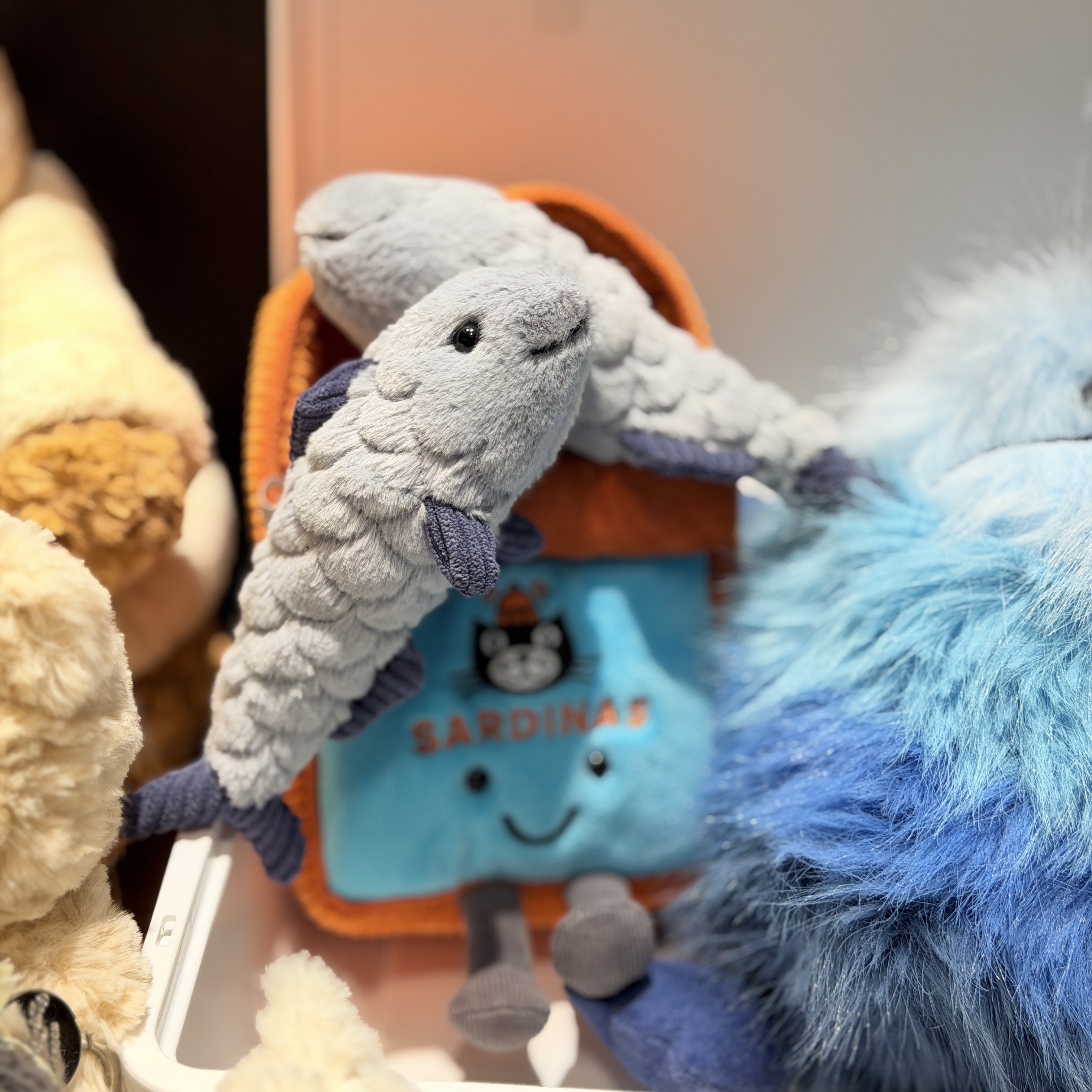 【現貨】jellycat Amuseables 沙丁魚罐頭娃娃