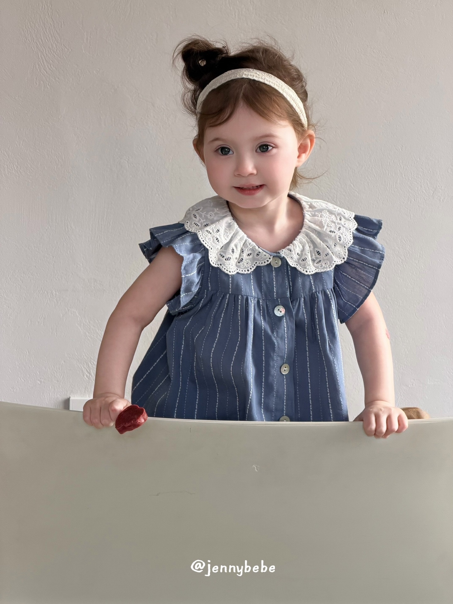 Jenny_蕾絲領直條套裝