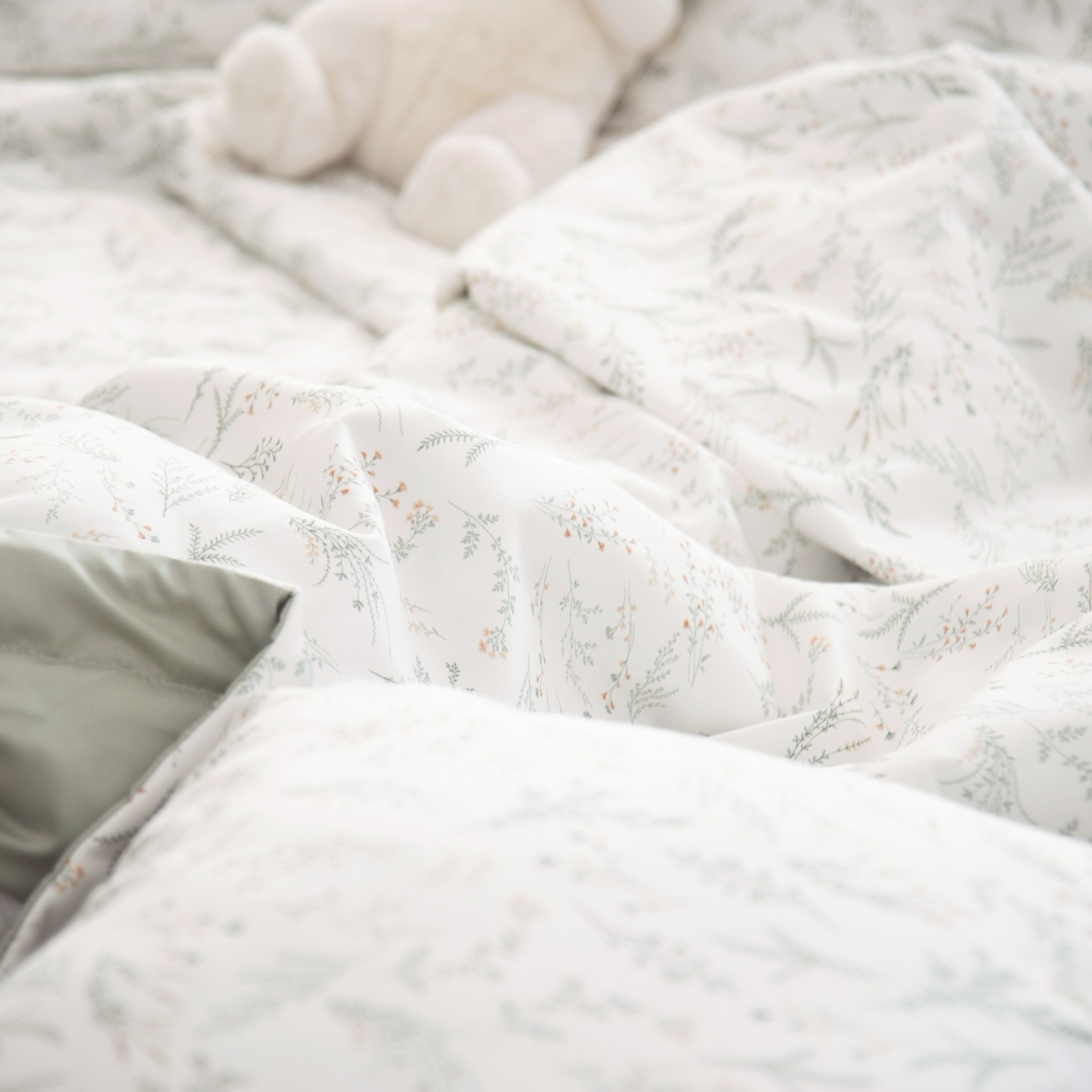 60支莫代爾天絲兩用被 |  森之花 DR5030